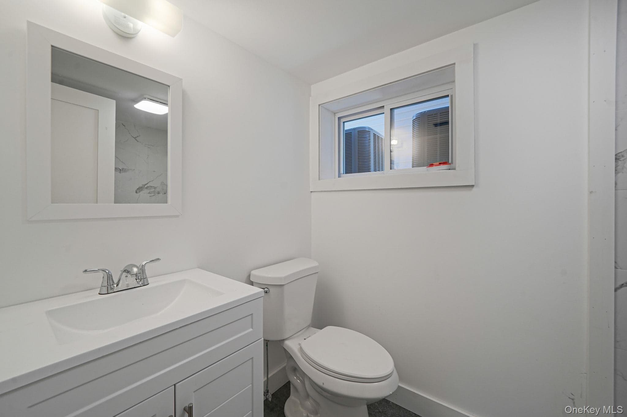 2939 N Wading River Road thumbnail 29