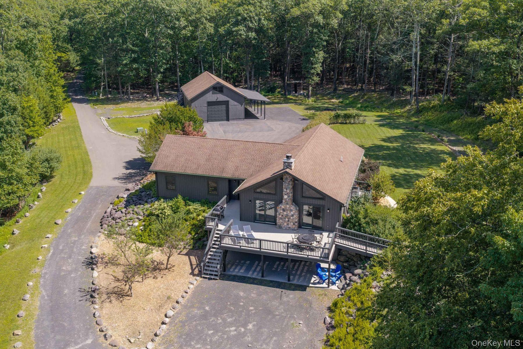 61 Woodland Falls Road thumbnail 31