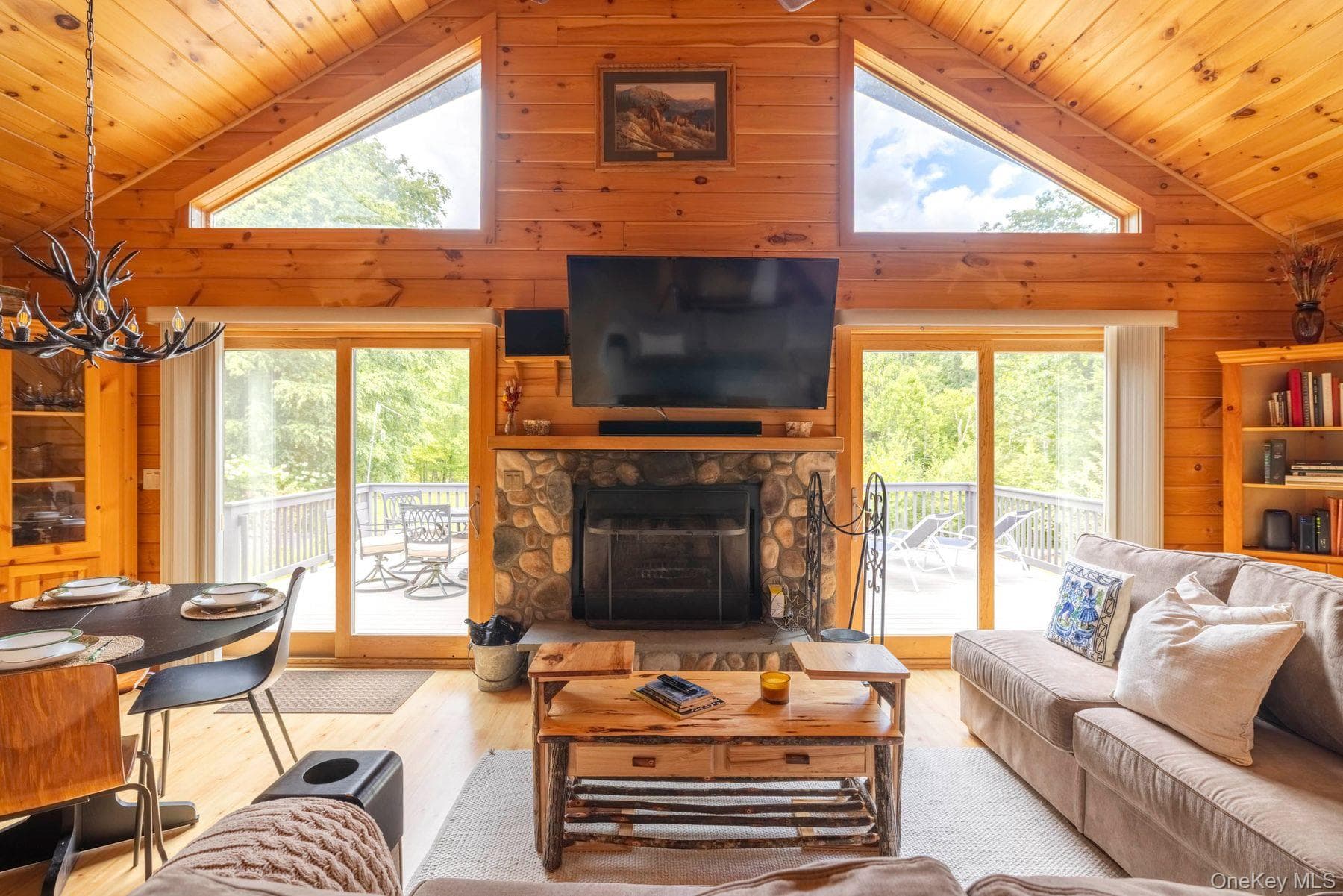 61 Woodland Falls Road thumbnail 10