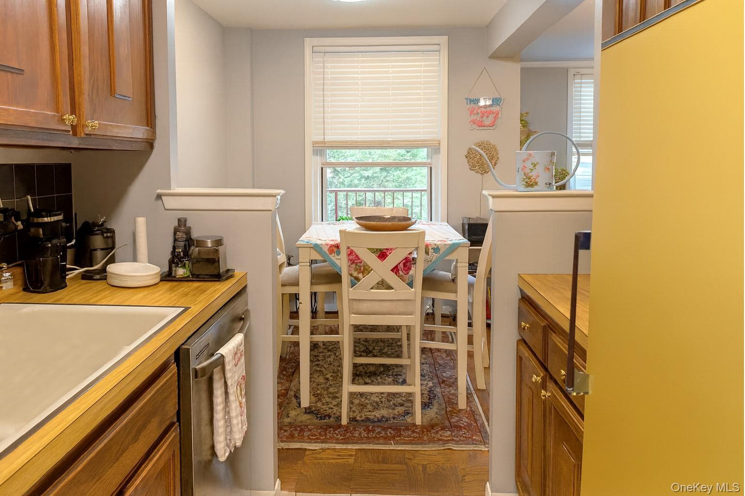 315 W 232nd Street Unit: 2M thumbnail 4