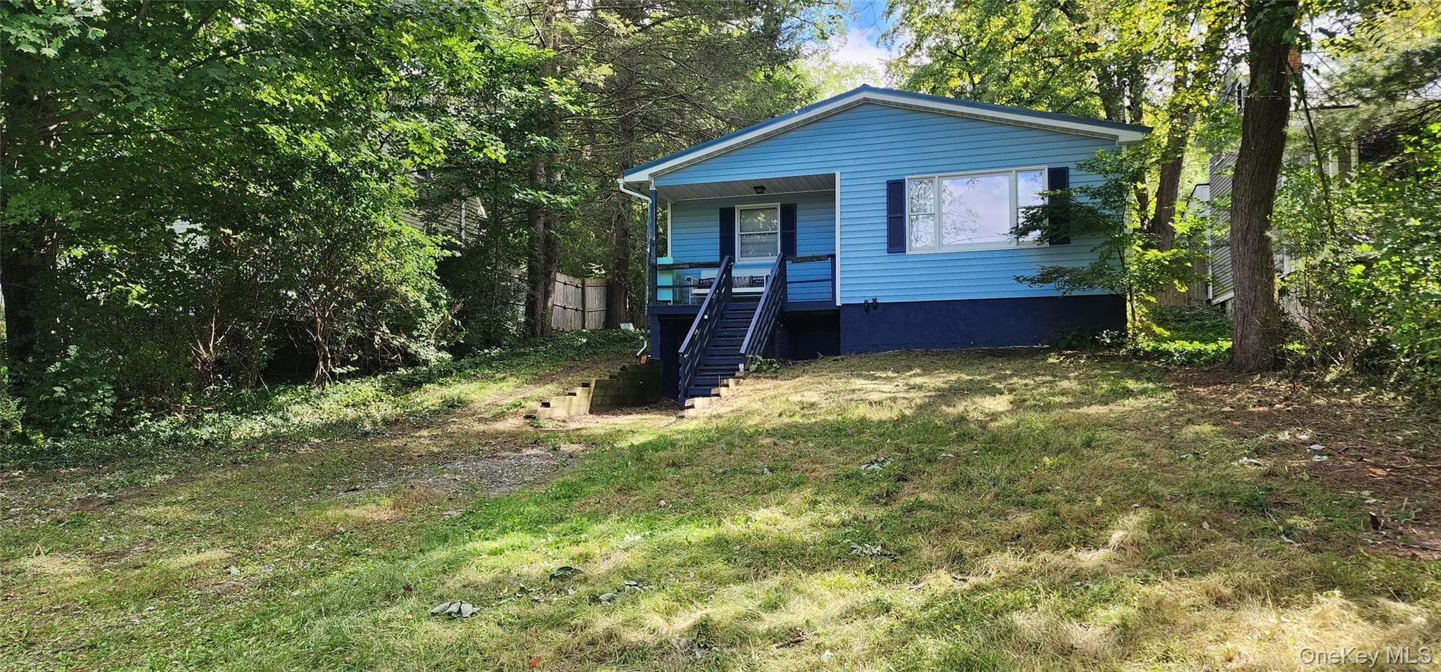752 Hunns Lake Road photo 1