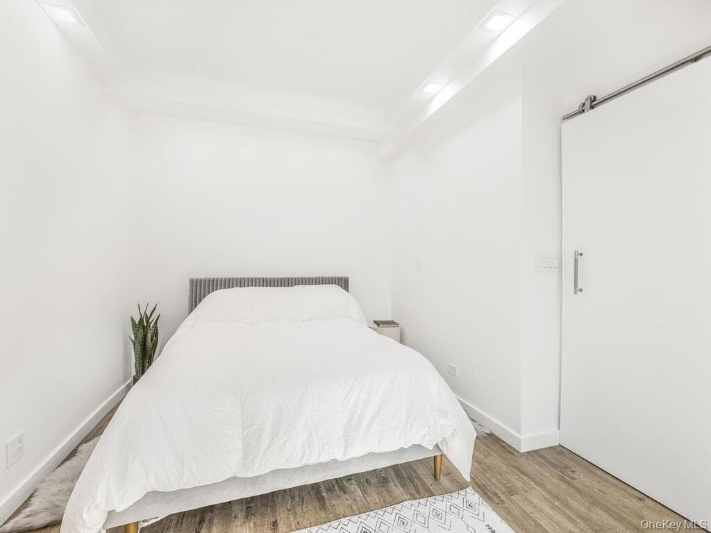 2465 Palisade Avenue Unit: 1A thumbnail 8