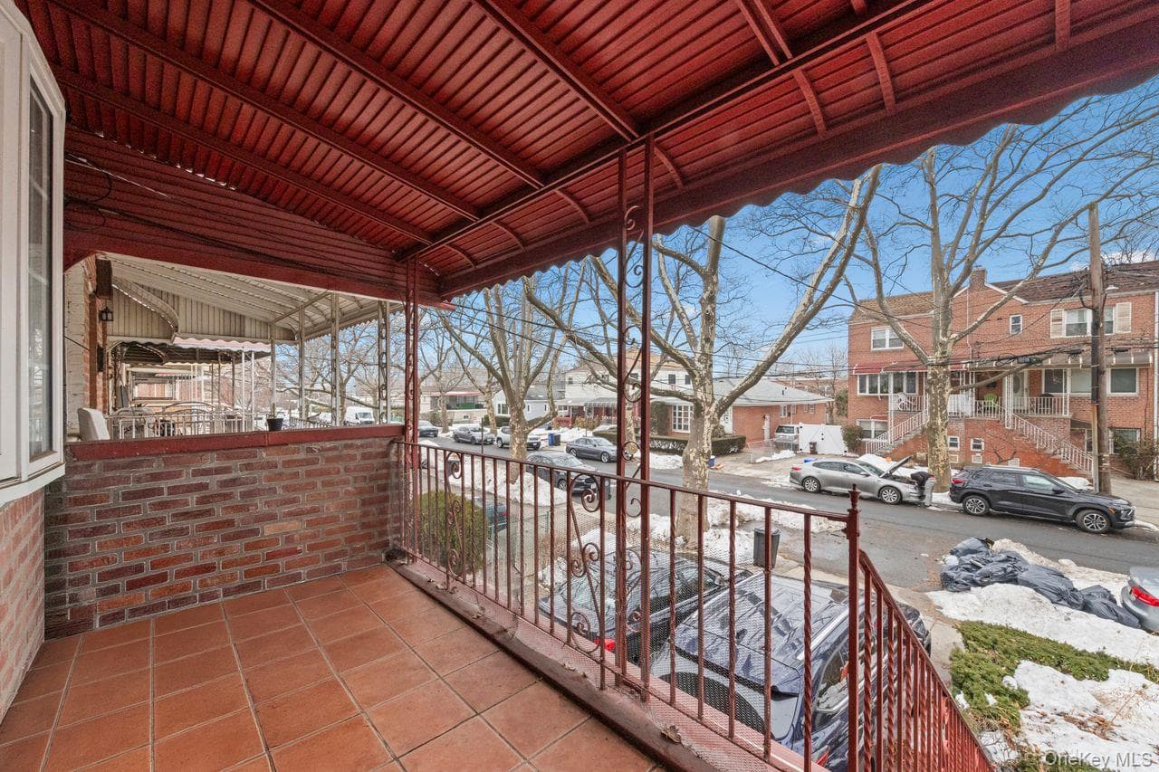 1336 E 99 Street thumbnail 5
