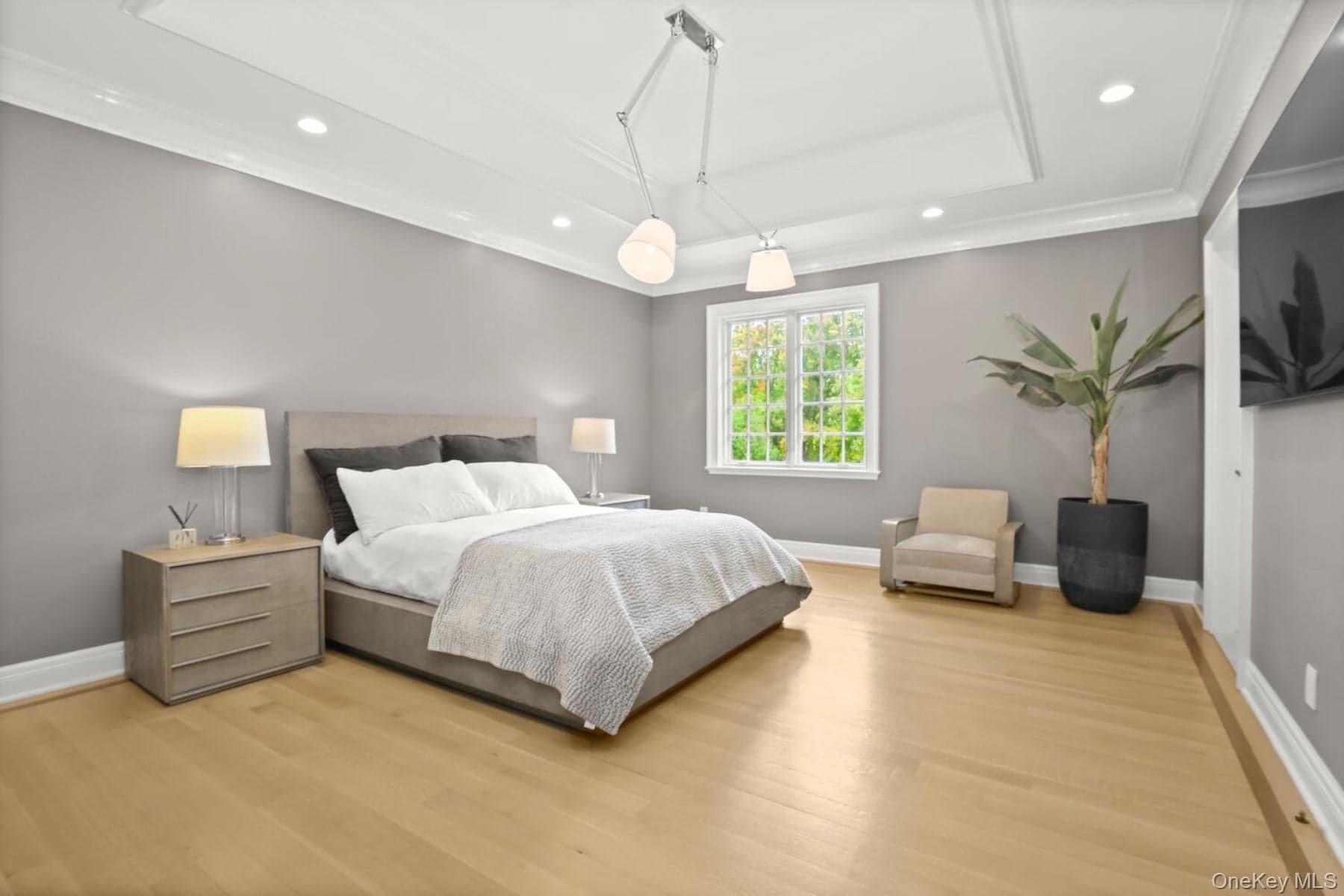 4 Cowdray Park Drive thumbnail 23