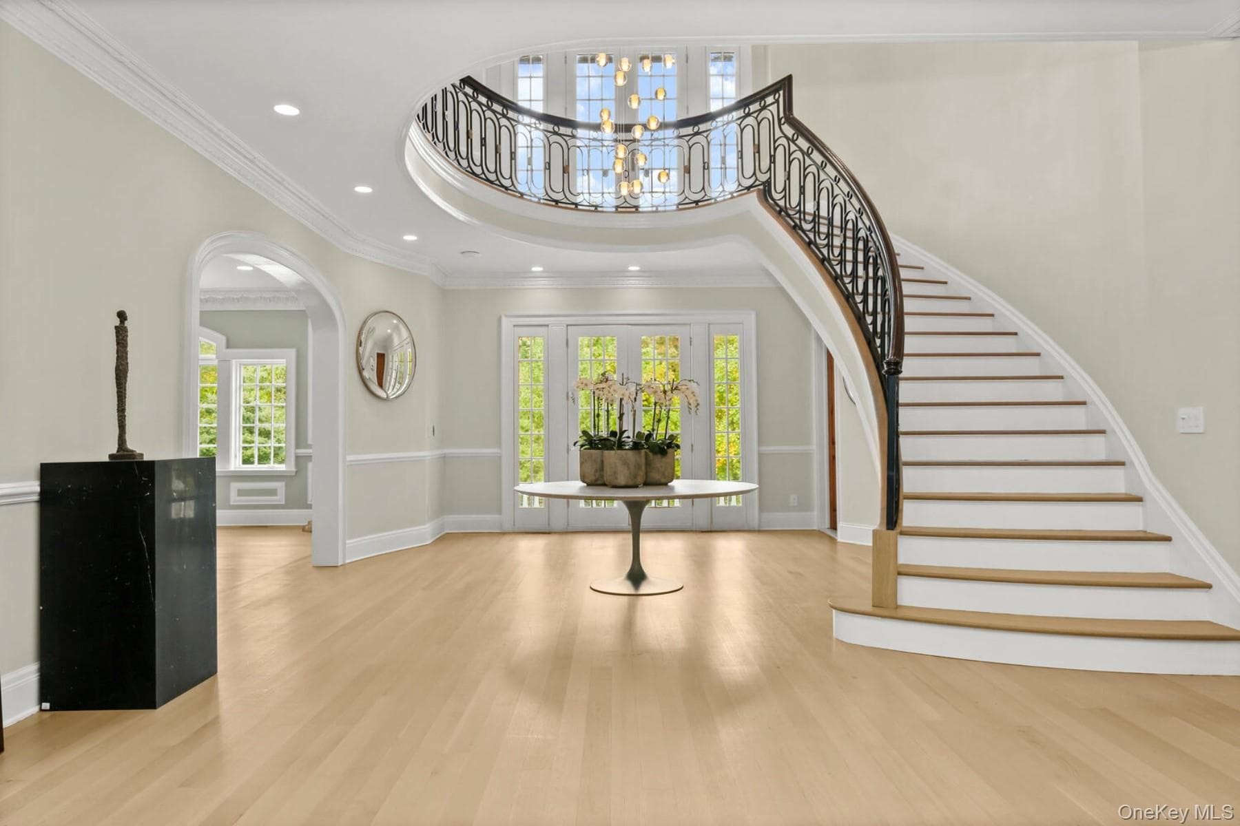 4 Cowdray Park Drive thumbnail 2