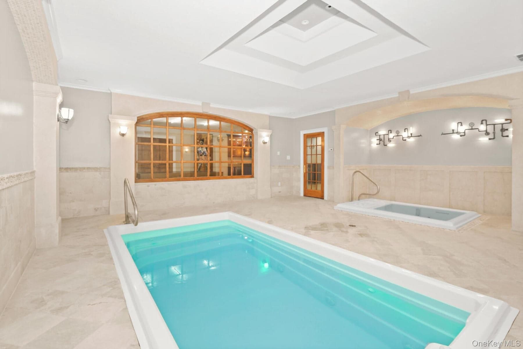 4 Cowdray Park Drive thumbnail 33
