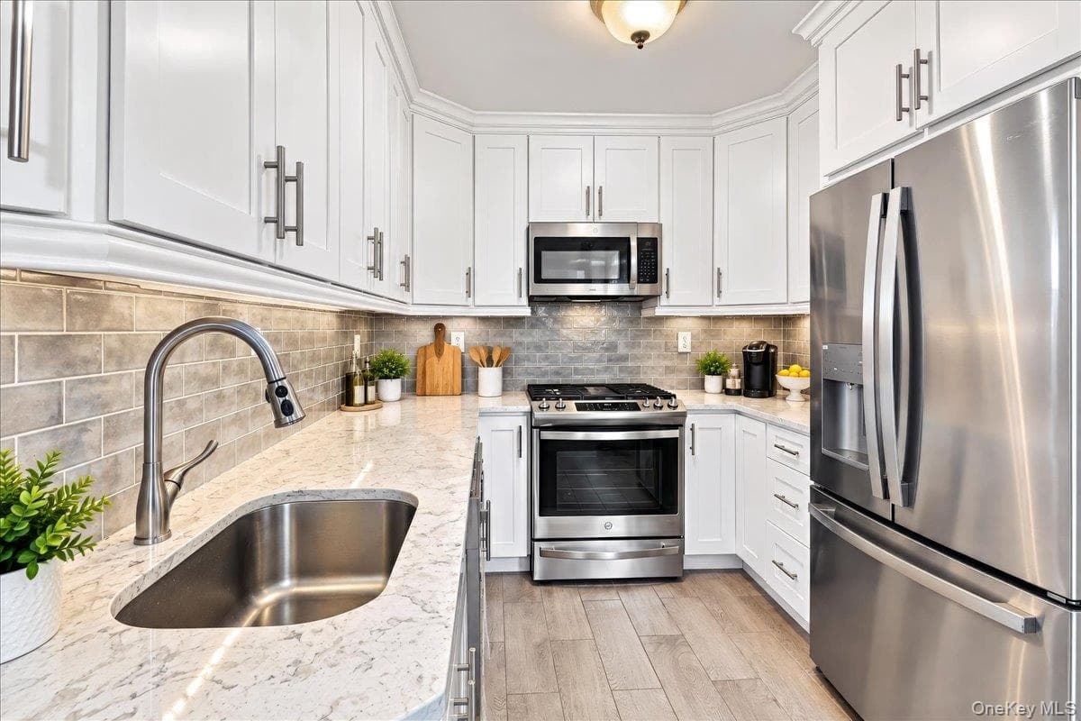 5635 Netherland Avenue Unit: 2C, Bronx