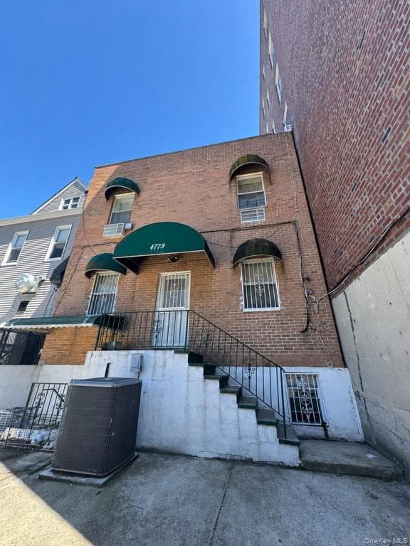 4779 White Plains Road thumbnail 19