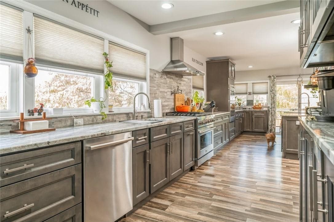 30 Werner Avenue Unit: MAIN HOUSE thumbnail 17
