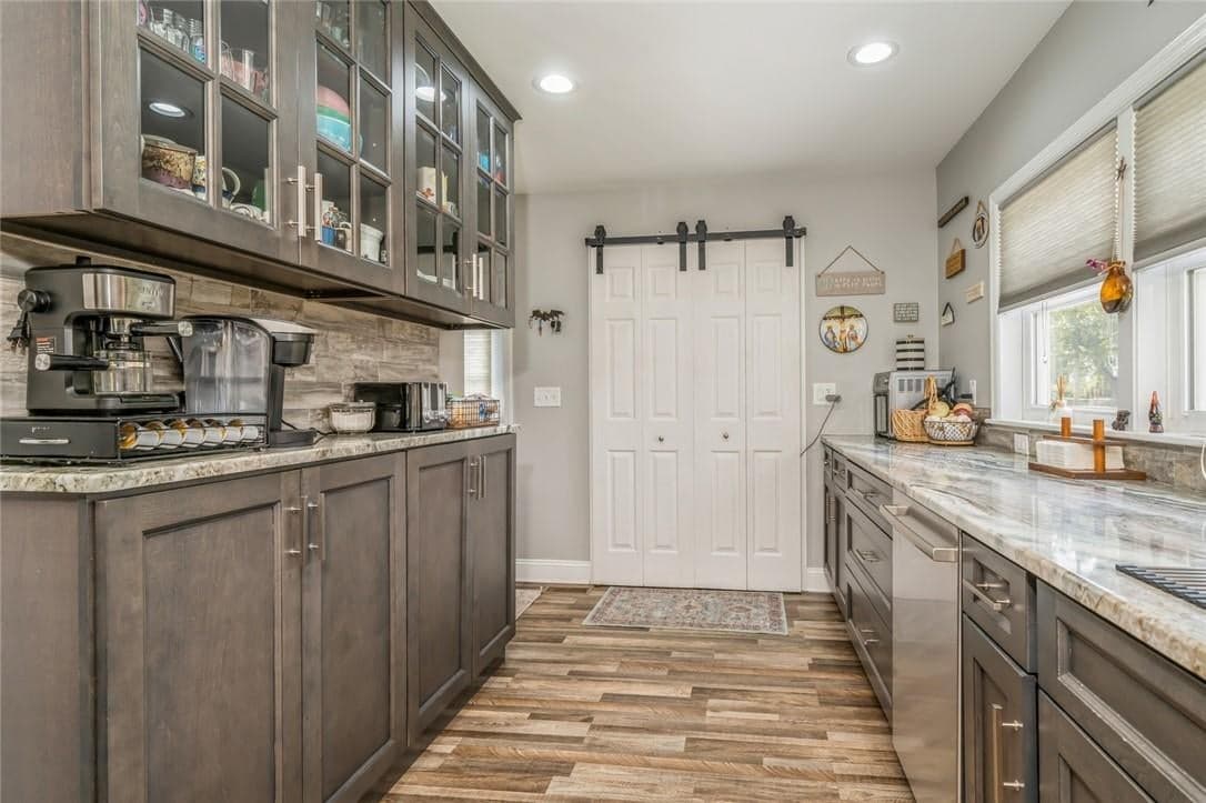 30 Werner Avenue Unit: MAIN HOUSE thumbnail 15