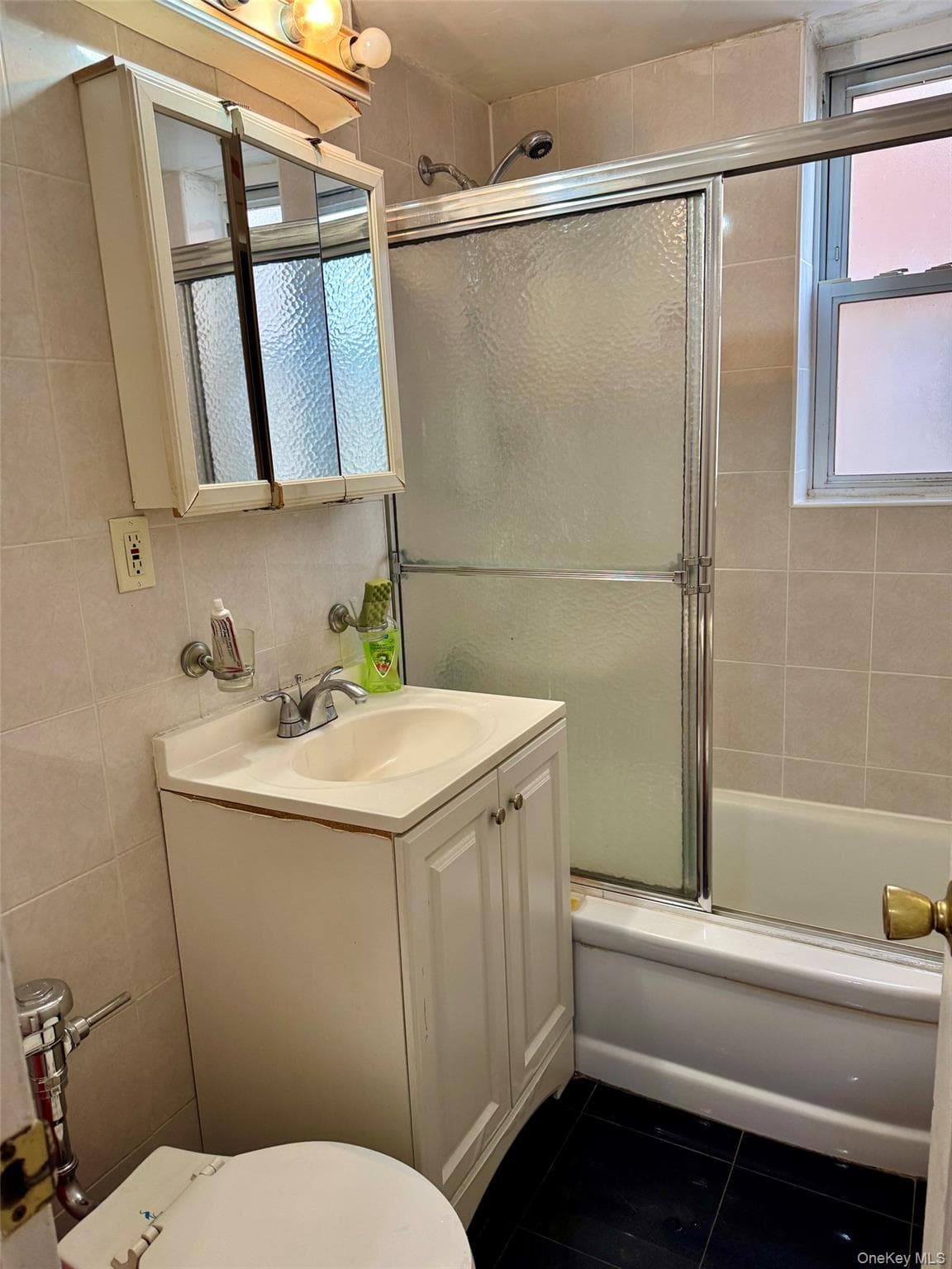 43-36 Robinson Street Unit: 3L thumbnail 6