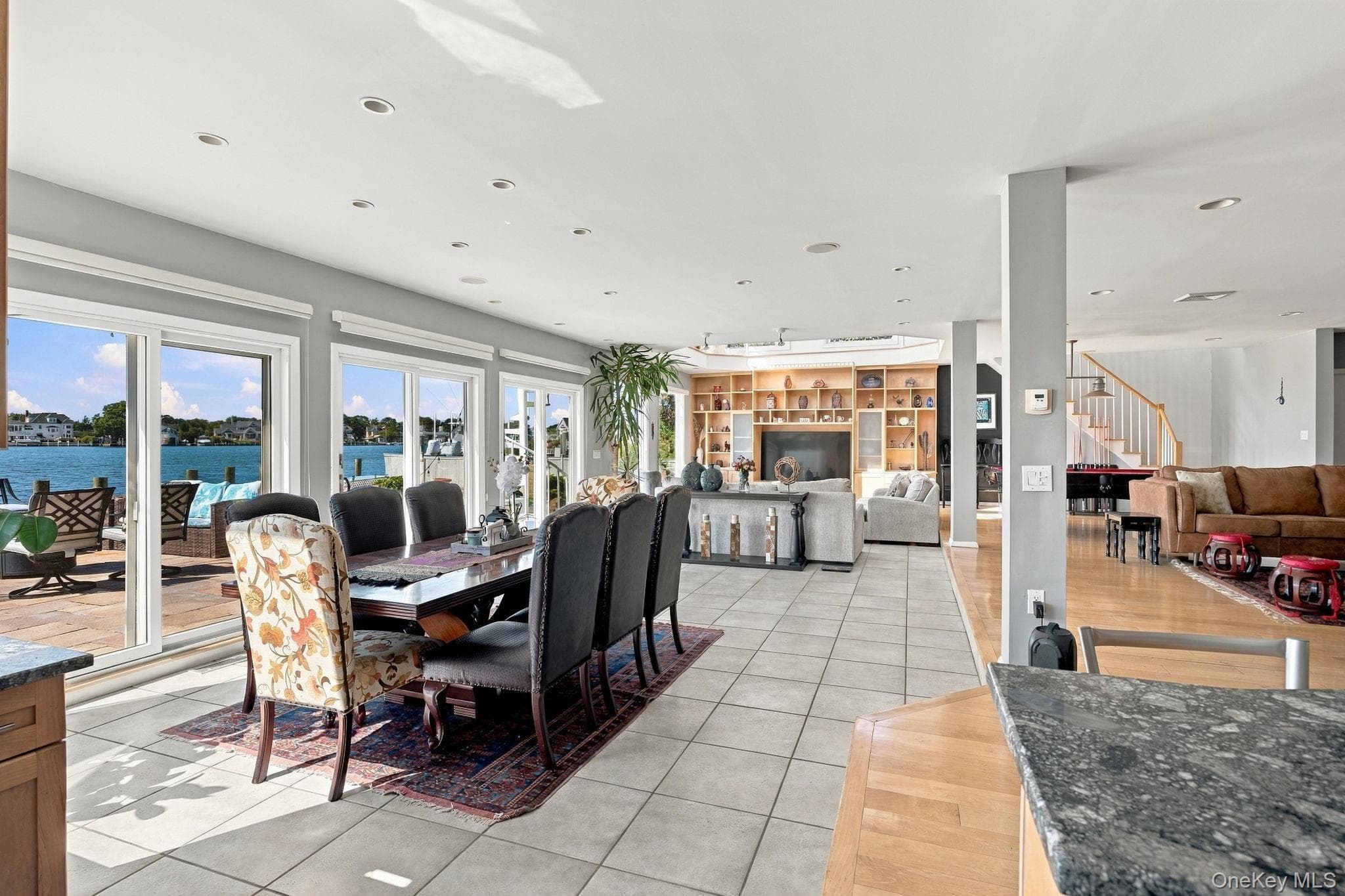 321 Grand Central Avenue thumbnail 15