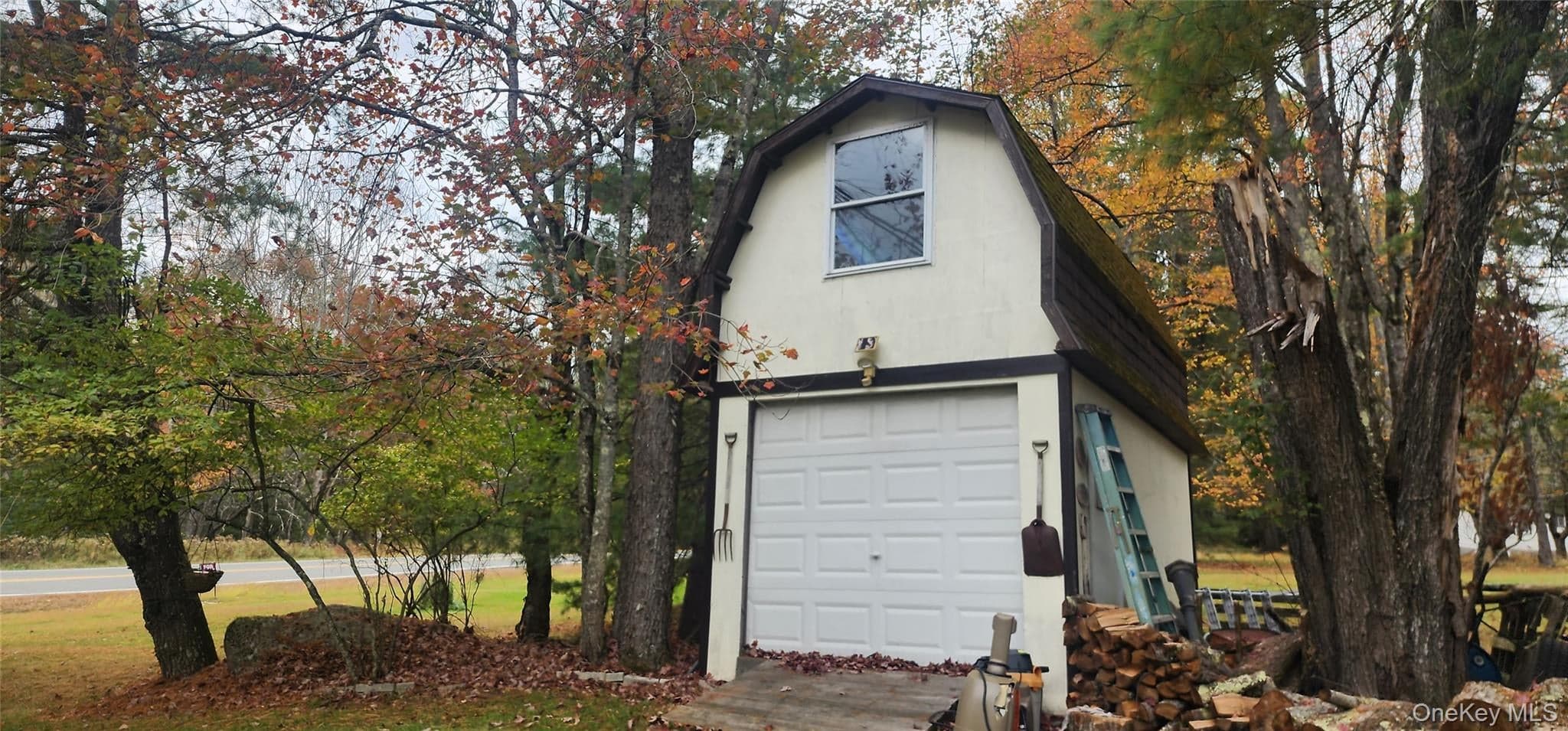 565 Cold Spring Road thumbnail 11