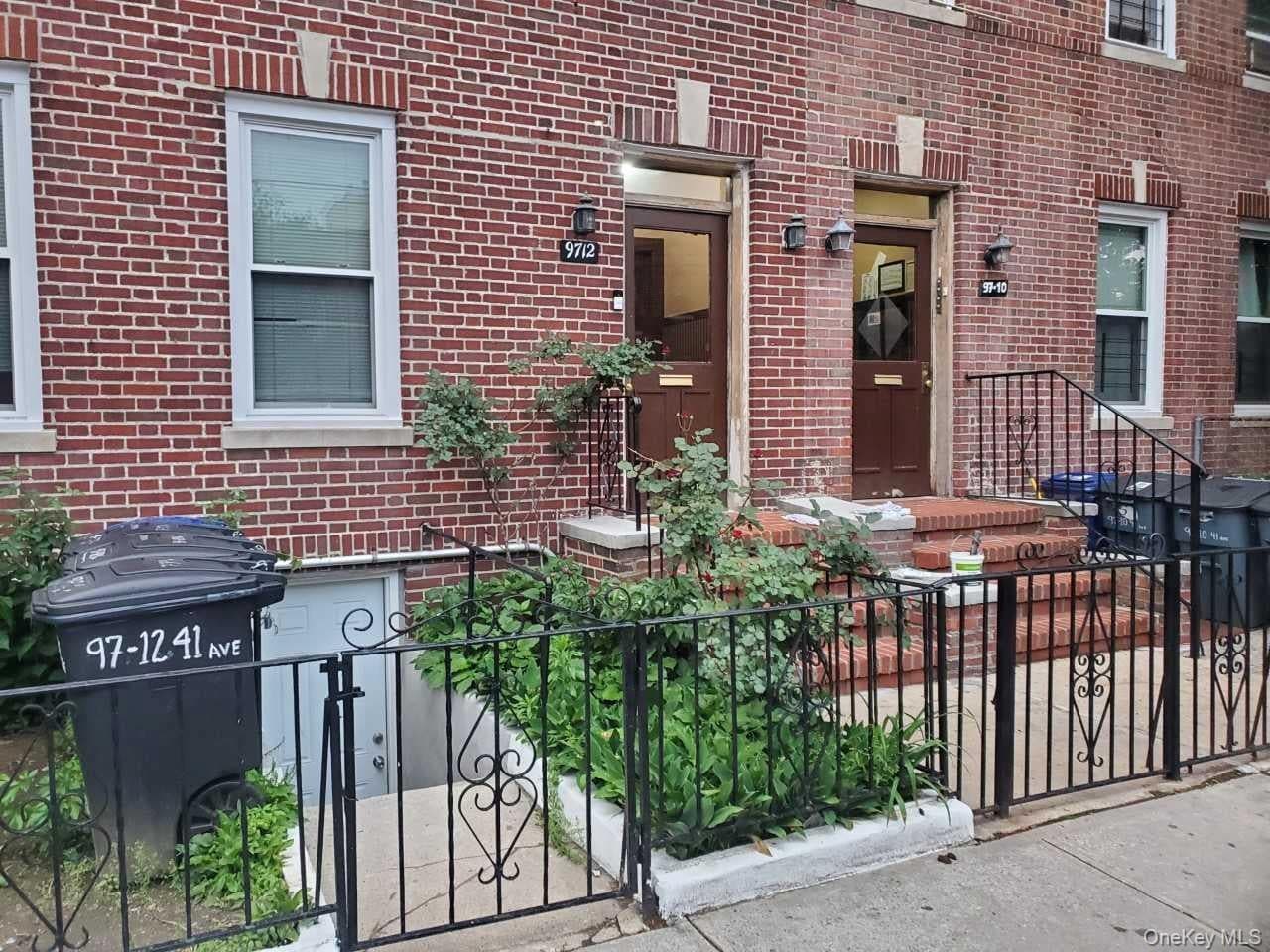 9710 41st Avenue thumbnail 2