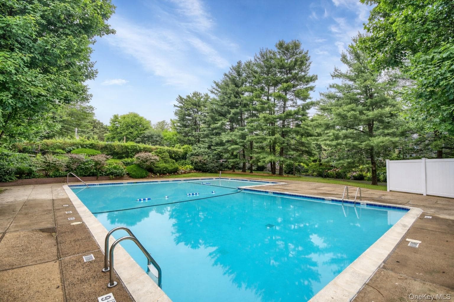 4 Fieldstone Drive Unit: 61 thumbnail 8