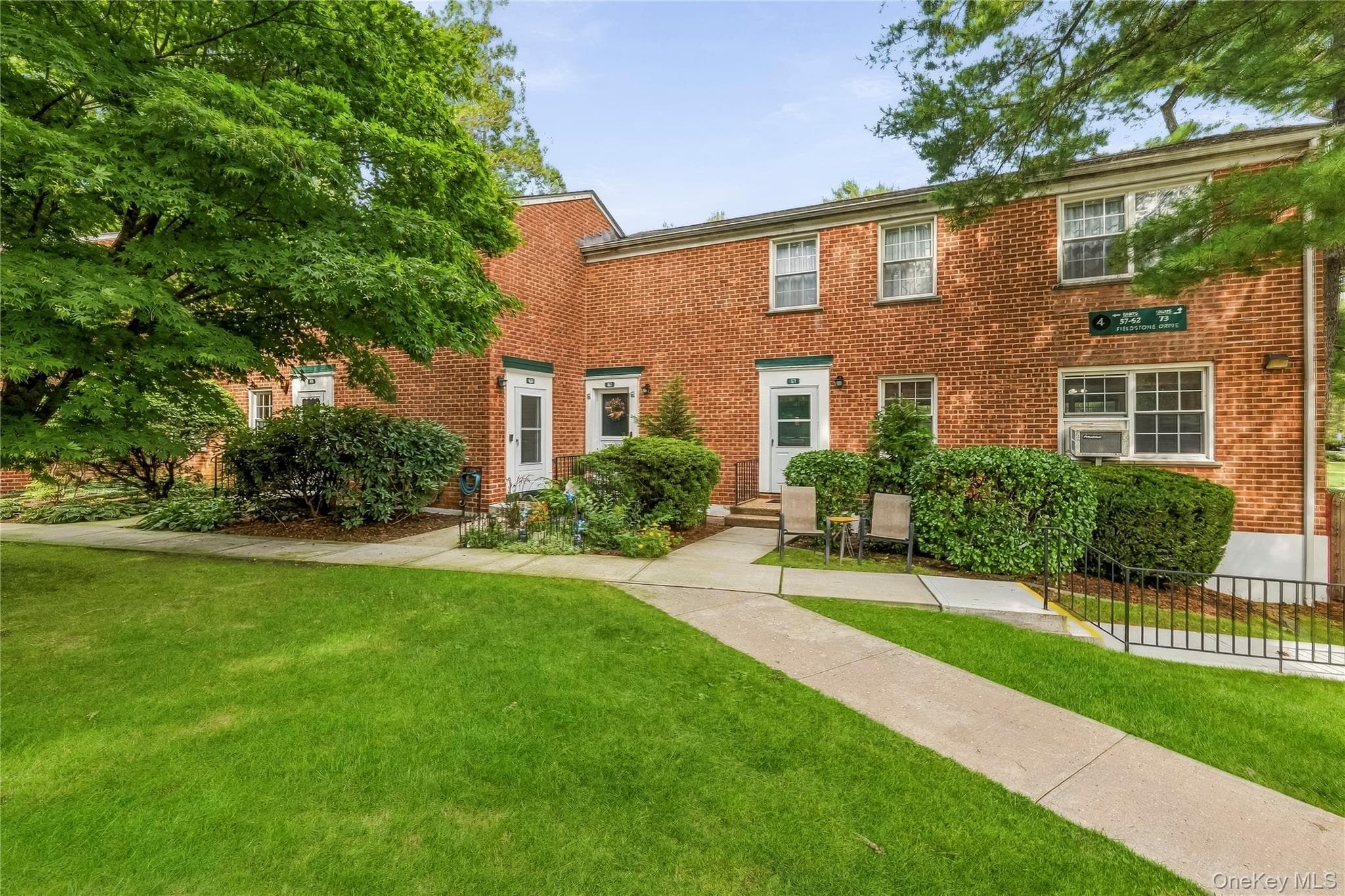 4 Fieldstone Drive Unit: 61 thumbnail 7