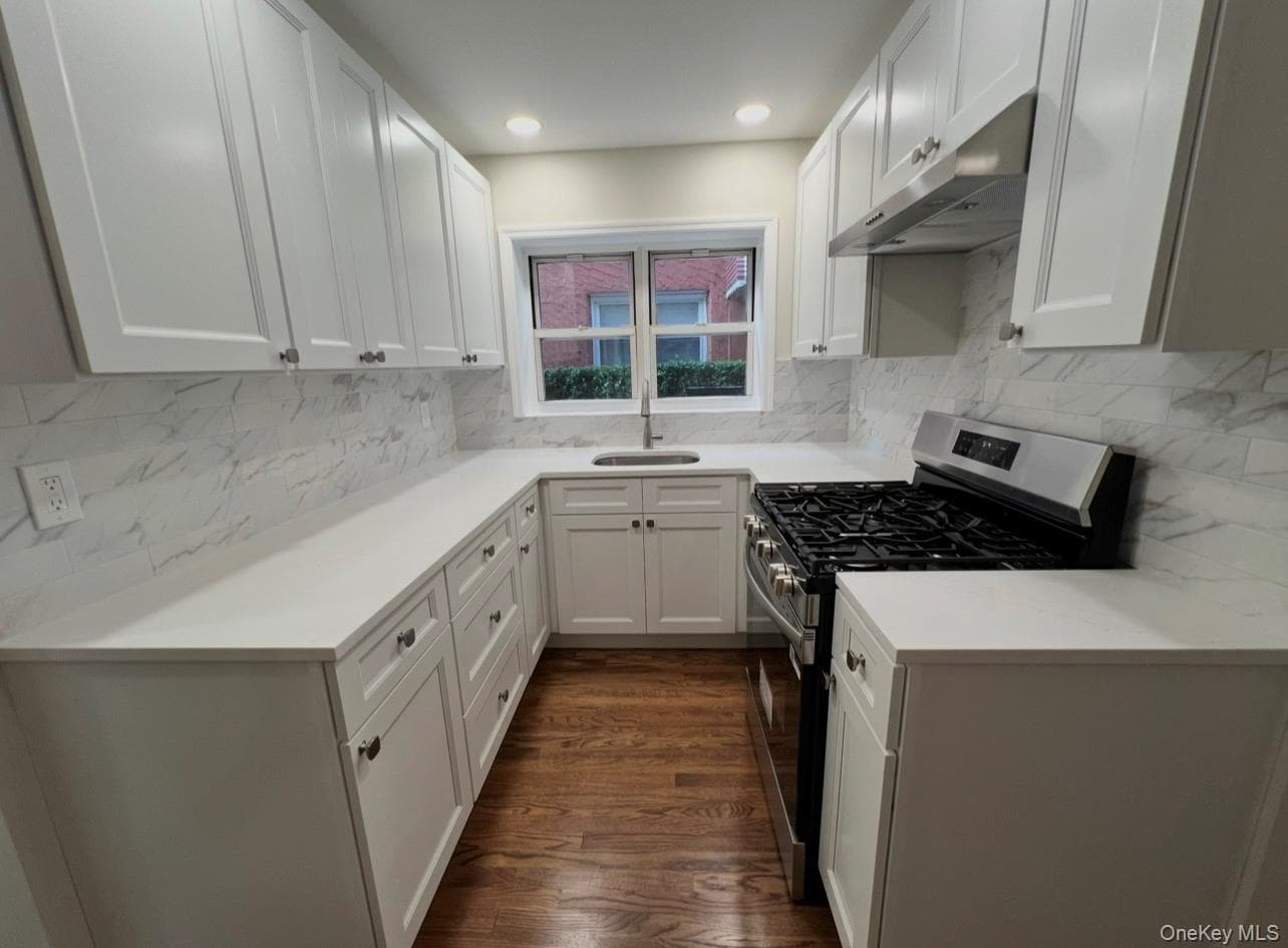 3227 Bruckner Boulevard Unit: Floor 1, Bronx