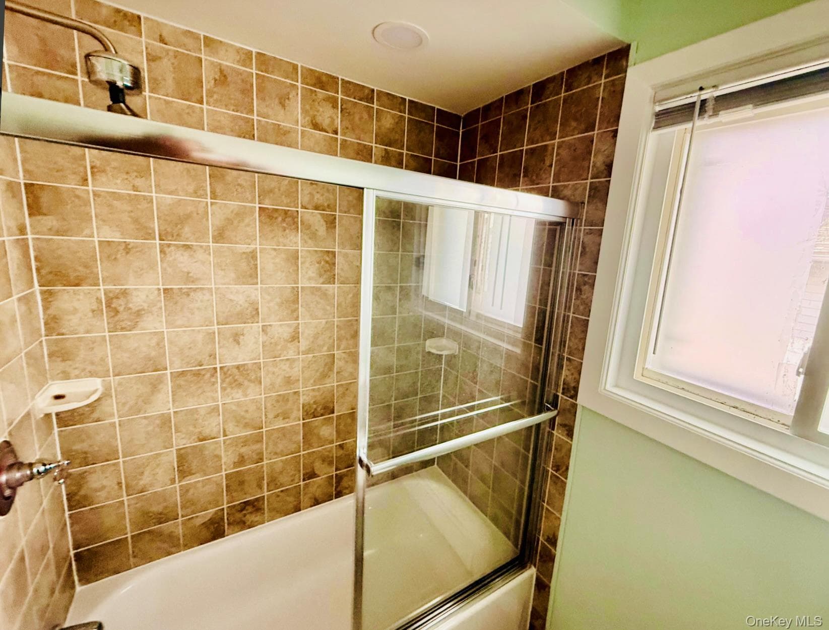 43 Johnson Avenue thumbnail 25