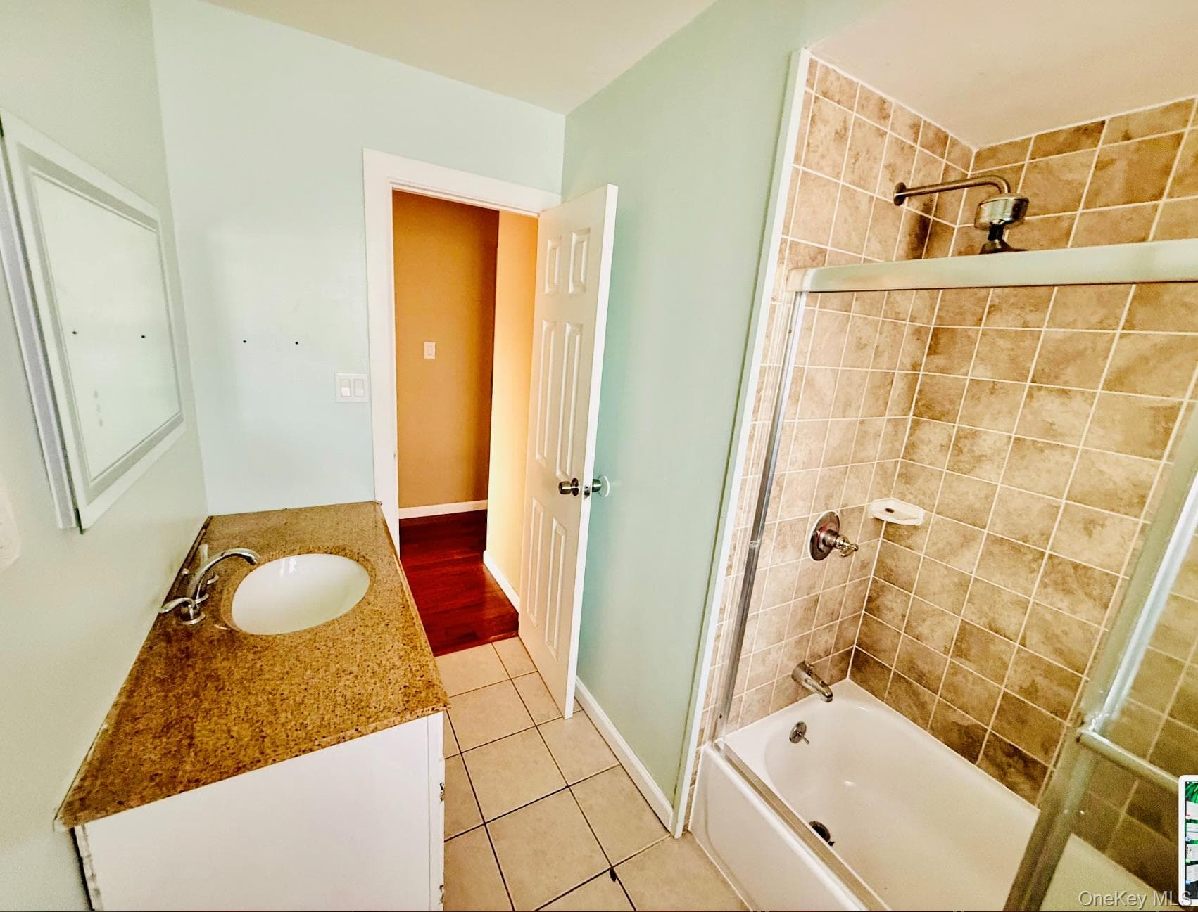 43 Johnson Avenue thumbnail 27