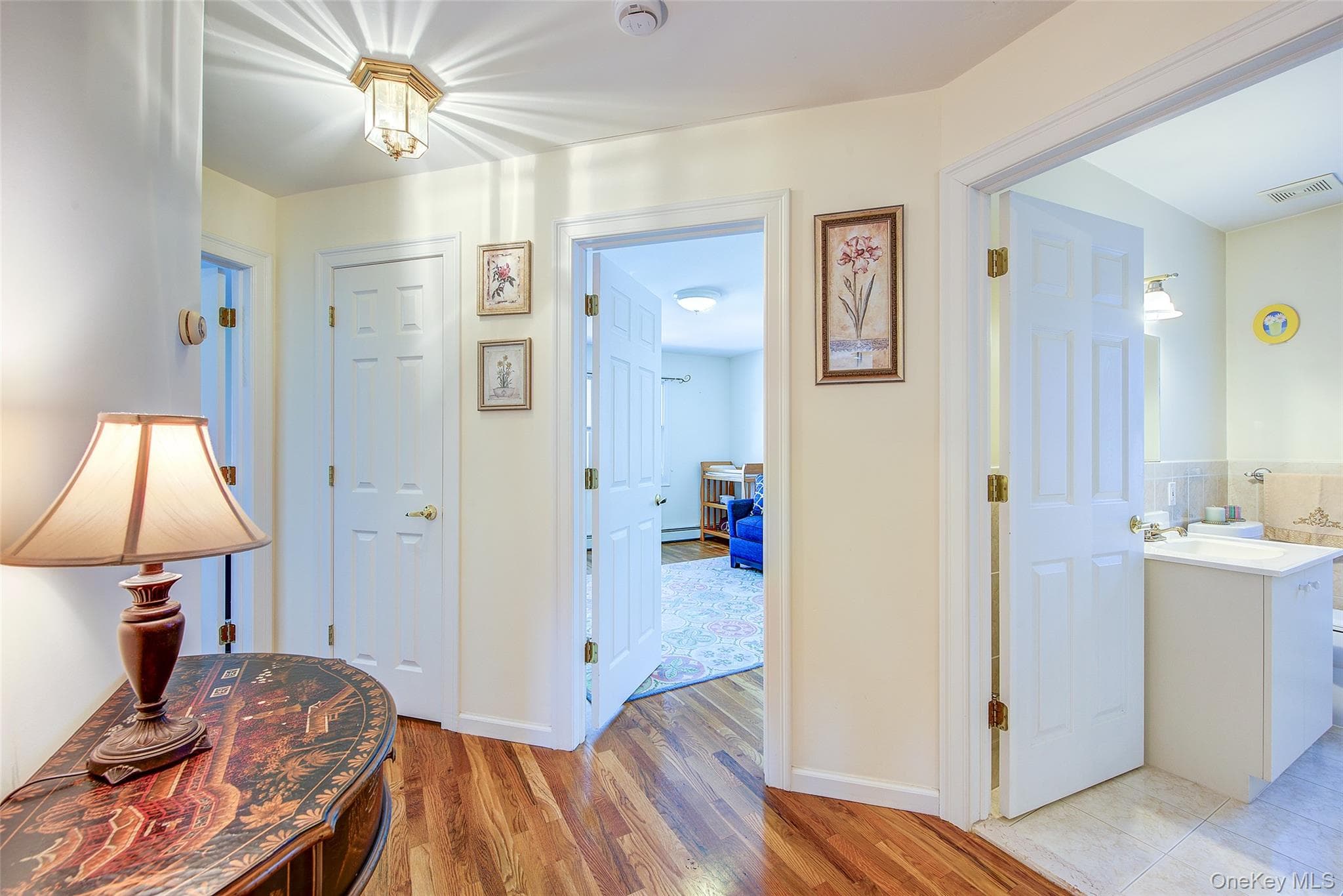 64 Cottage Place thumbnail 24
