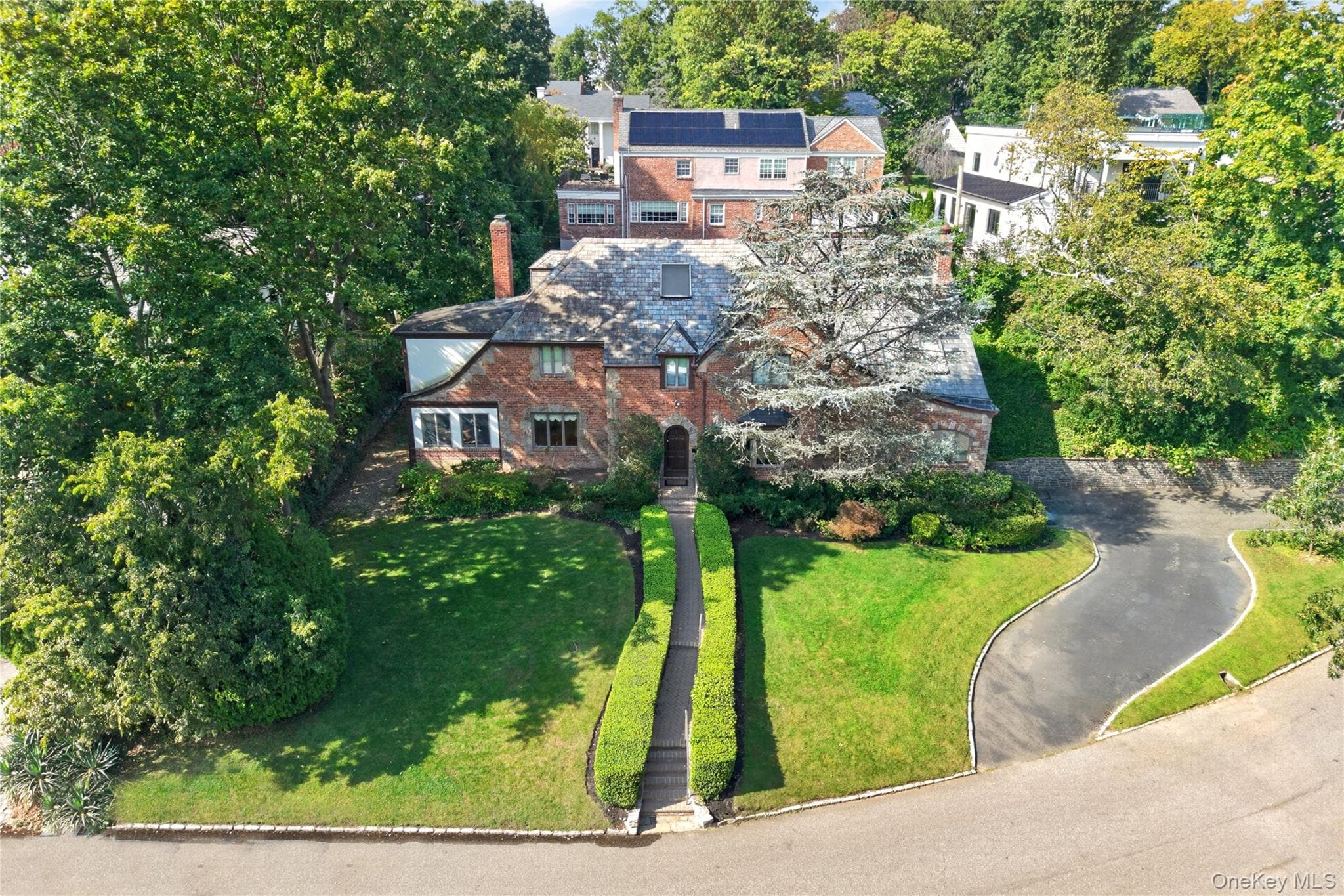 4 Parkwood Drive thumbnail 40