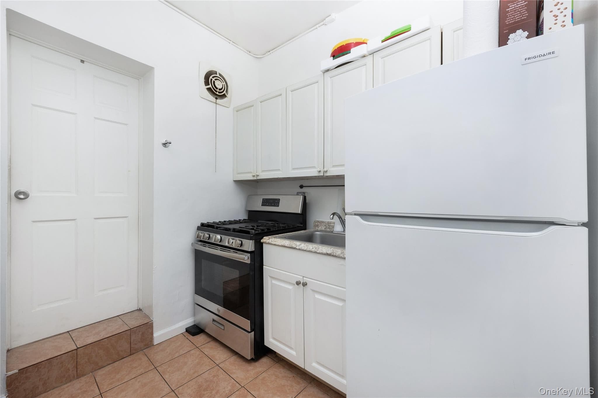 125-12 18th Avenue thumbnail 13