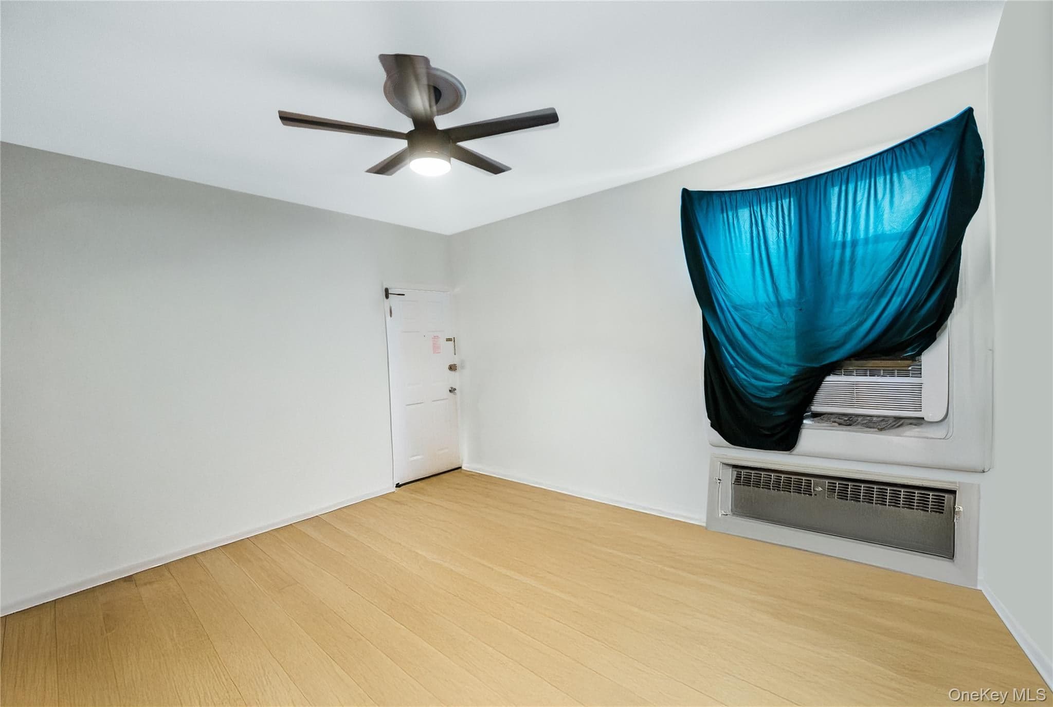 125-12 18th Avenue thumbnail 15