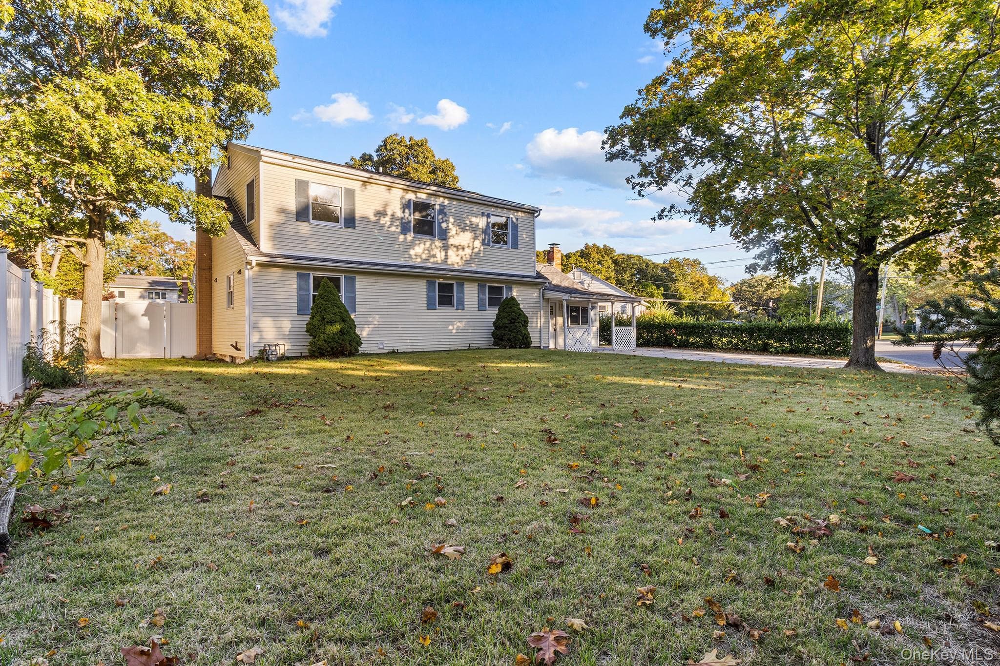 10 Sunset Drive, Centereach