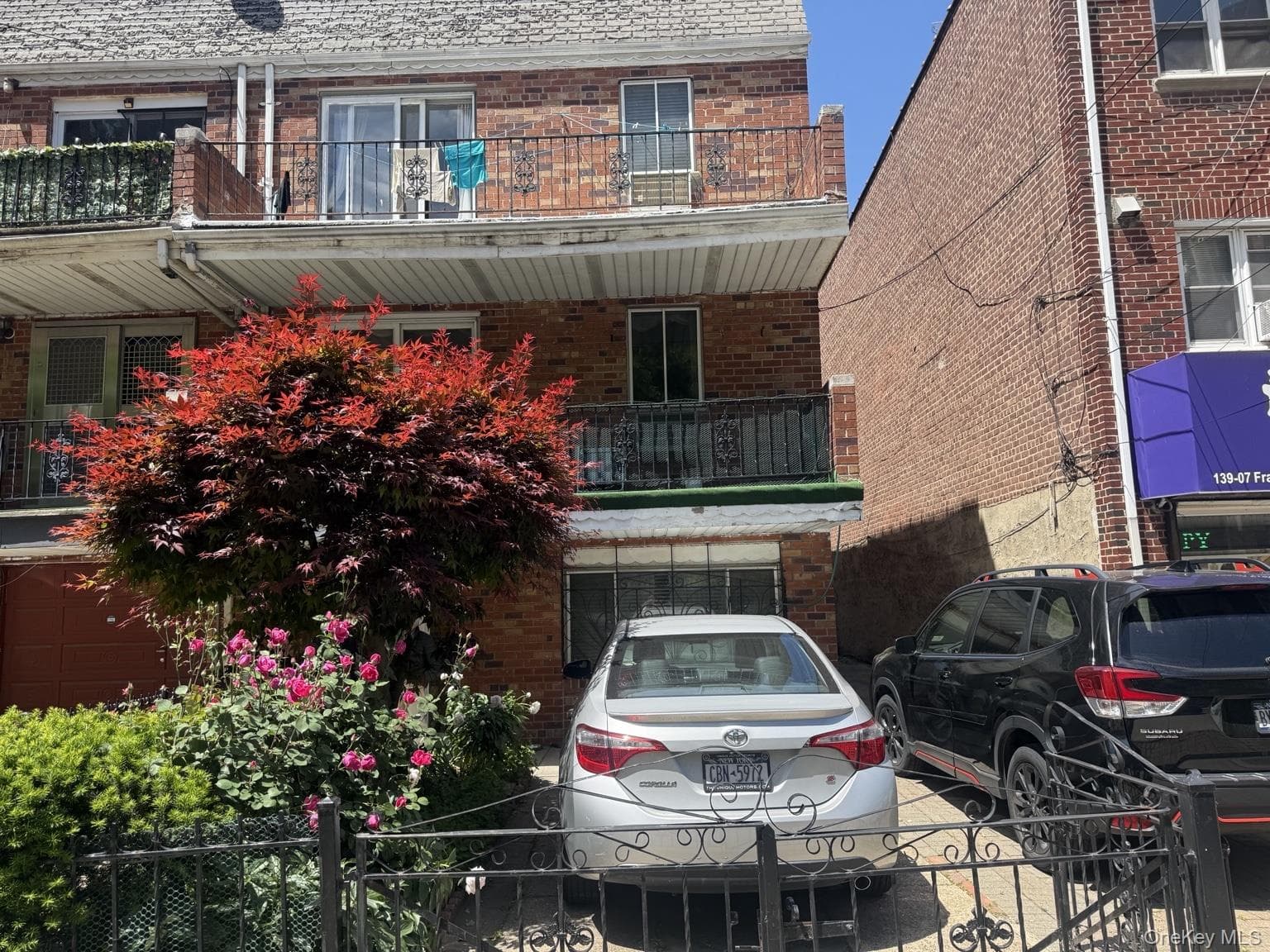 139-03 Franklin Avenue thumbnail 2
