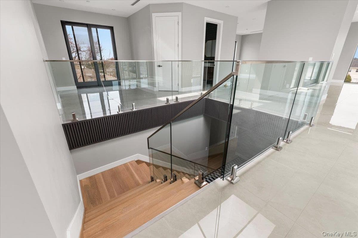 1368 Beech Street thumbnail 5