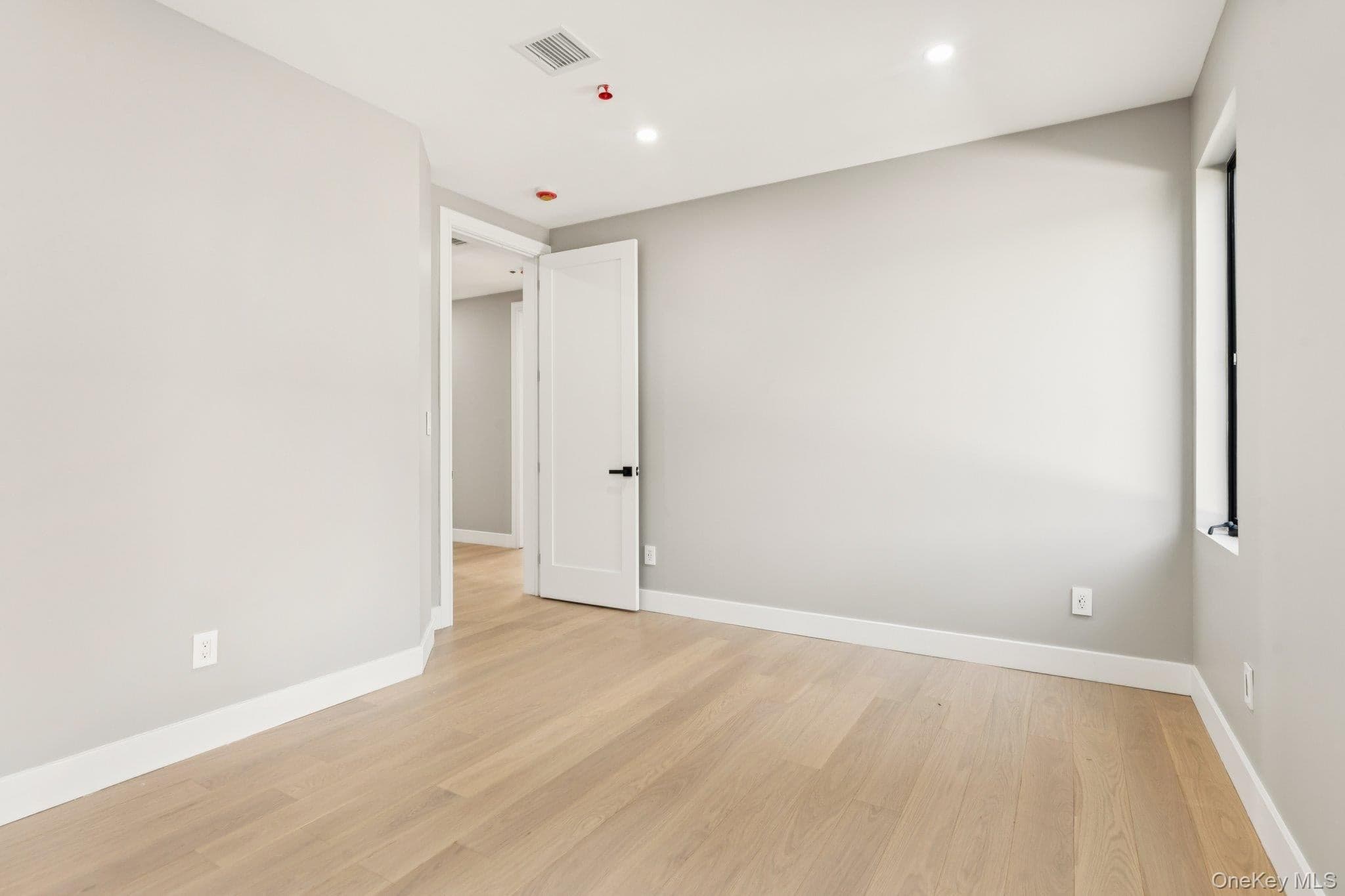 1368 Beech Street thumbnail 24