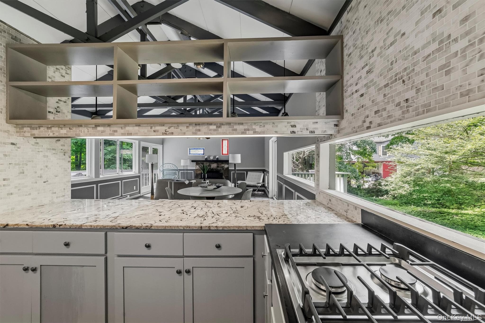 98 Mount Airy Road thumbnail 7