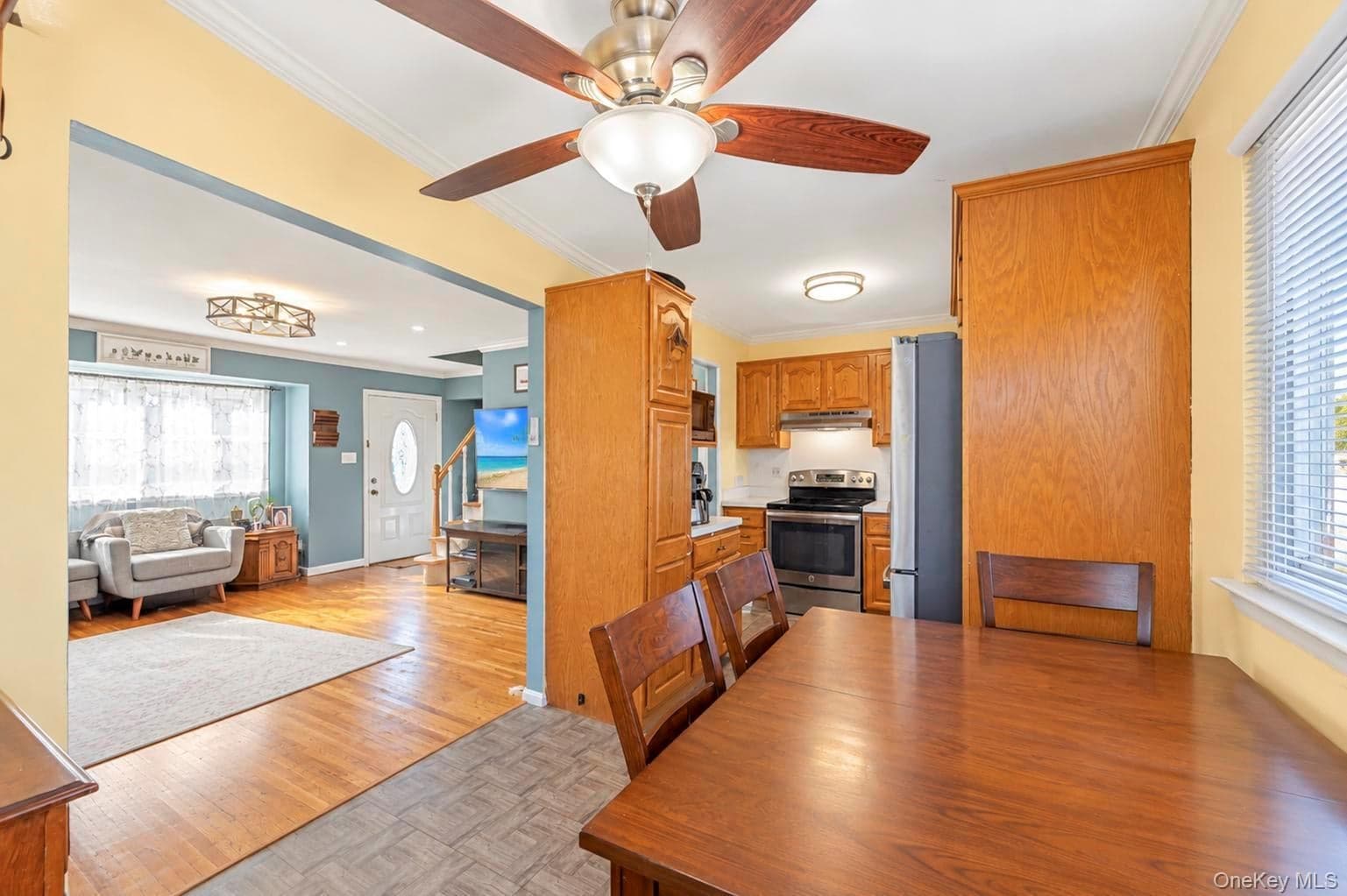 33 Nims Avenue thumbnail 6