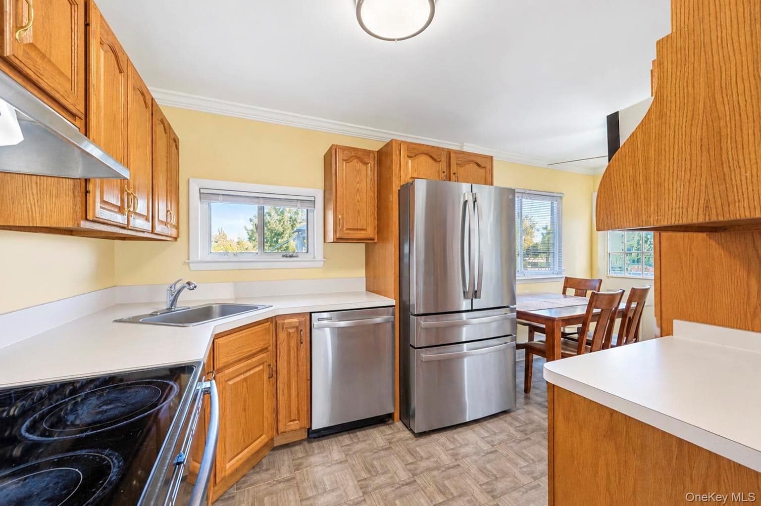 33 Nims Avenue thumbnail 9