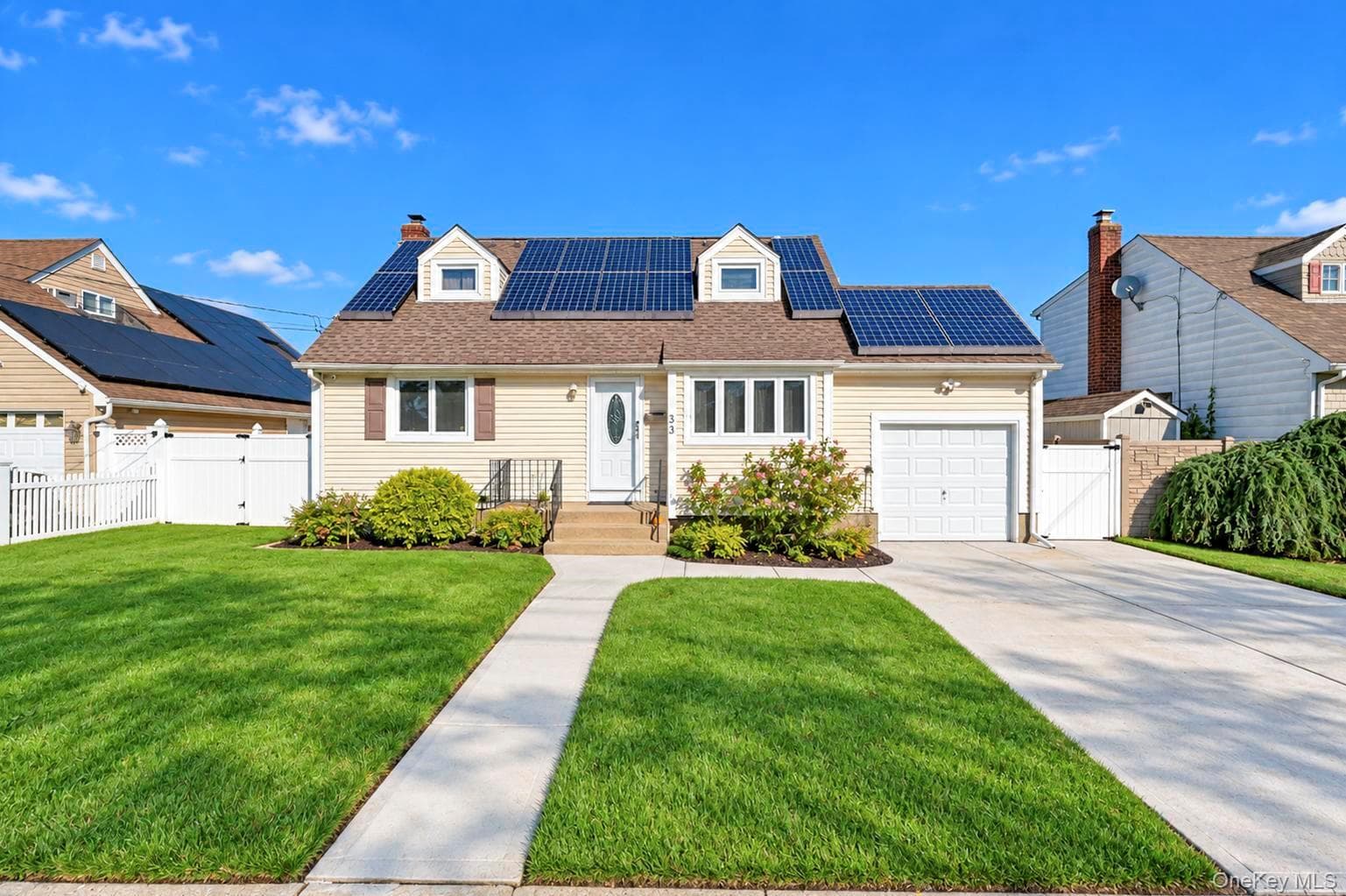 33 Nims Avenue, West Babylon