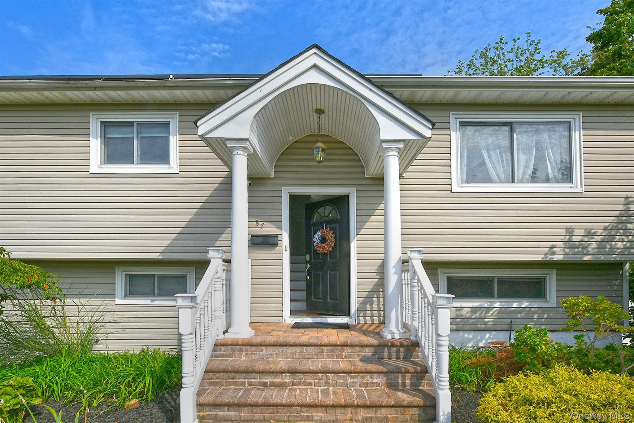 37 Euclid Avenue thumbnail 4