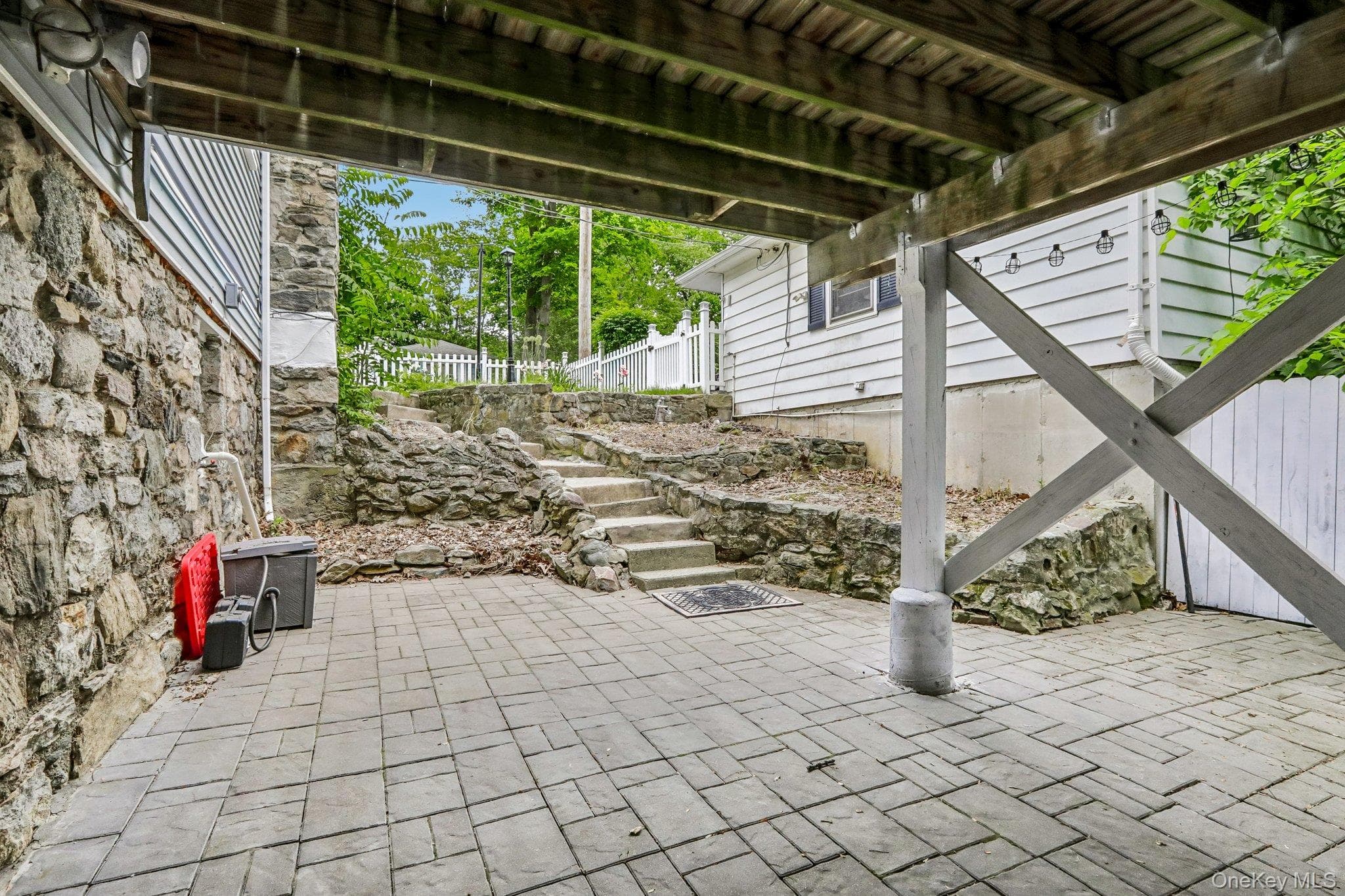 25 E Croton Drive thumbnail 24
