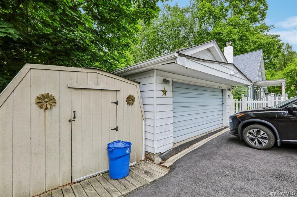 25 E Croton Drive thumbnail 29