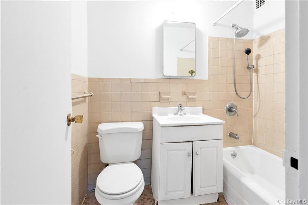 2928 W 5th Street Unit: 2C thumbnail 20
