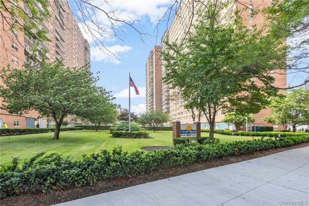 2928 W 5th Street Unit: 2C thumbnail 21