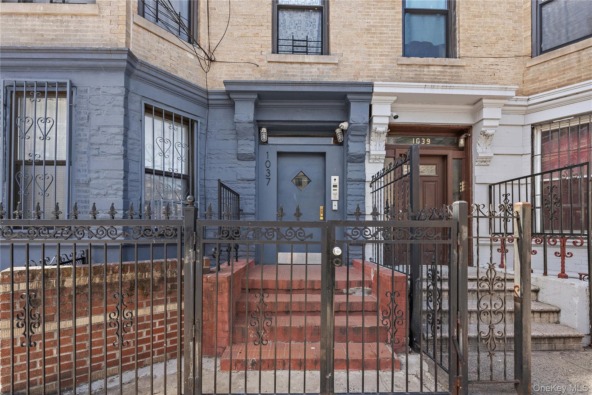 1037 College Avenue thumbnail 6