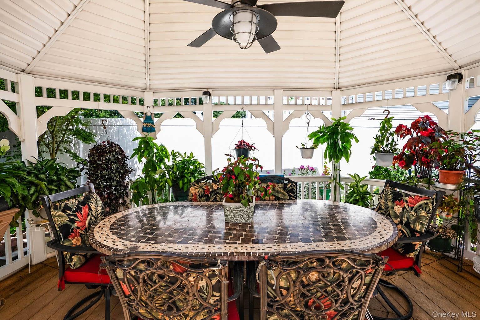 266 Albert Street thumbnail 27