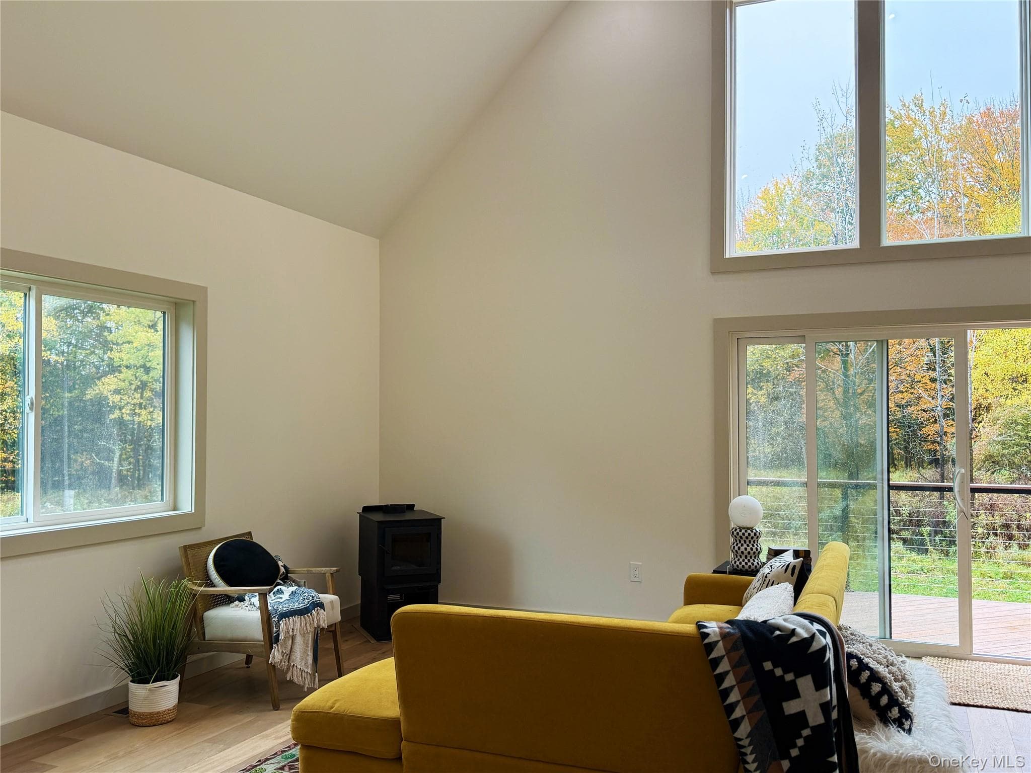 1114 County Road 114 thumbnail 5