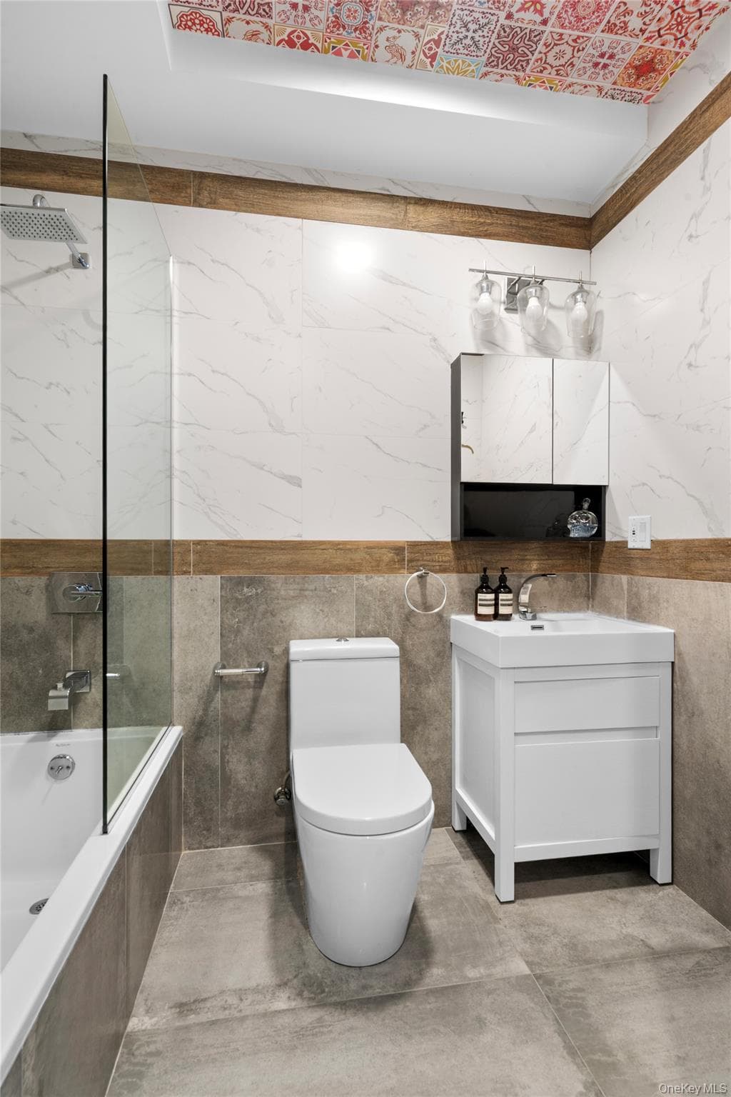 491 Monroe Street Unit: 1B thumbnail 5