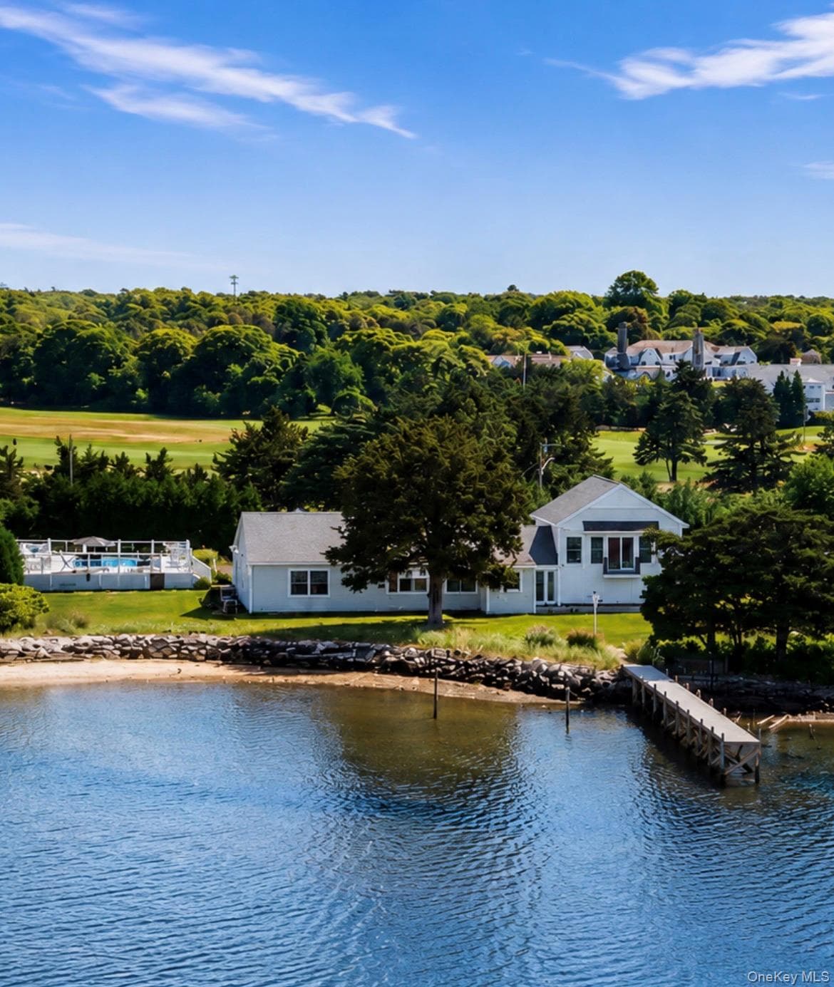65 Shore Road photo 1