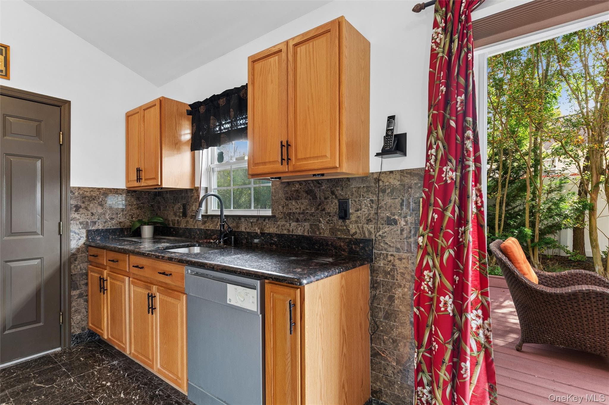 18 Segal Avenue thumbnail 8