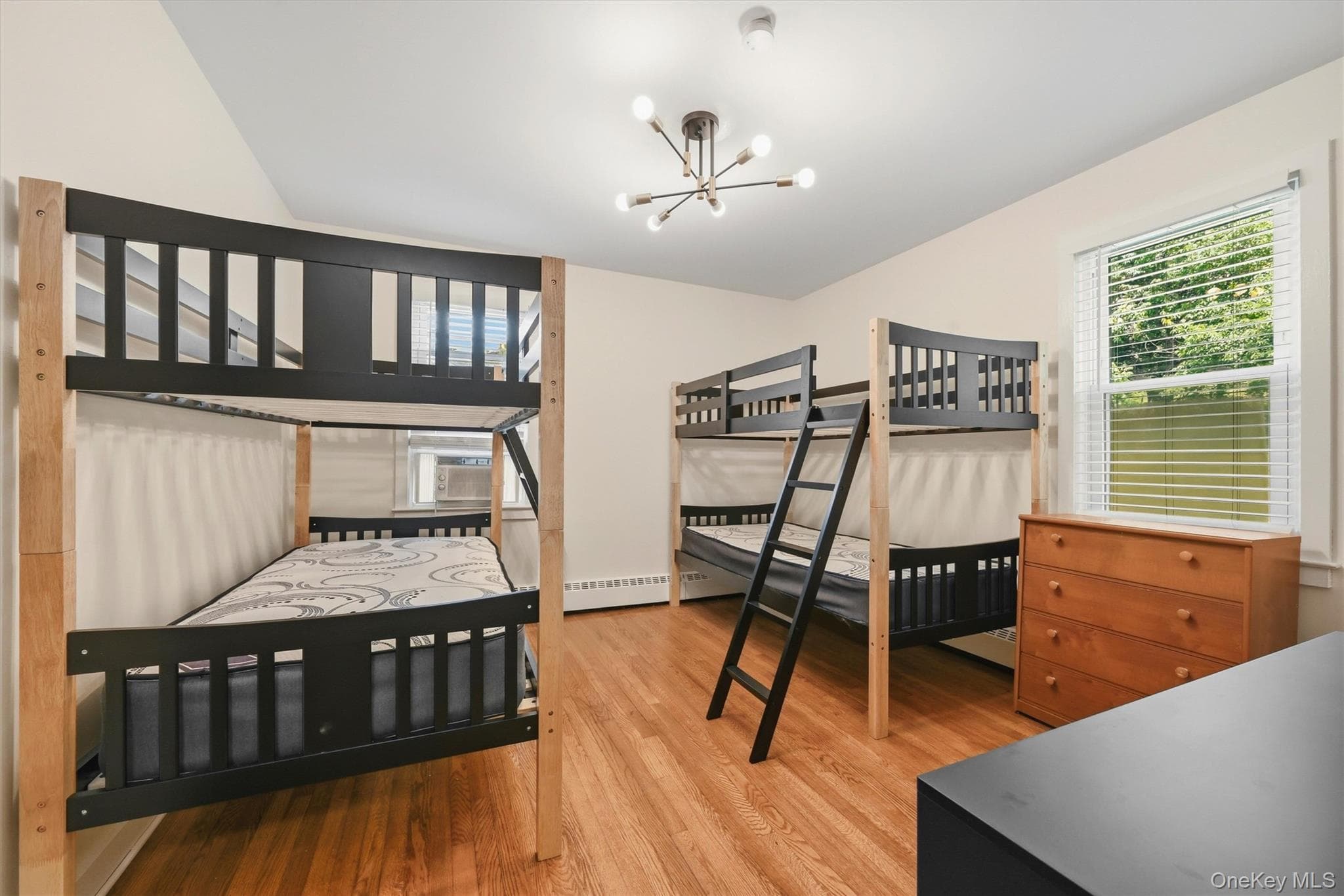 21 Hillside Avenue thumbnail 19