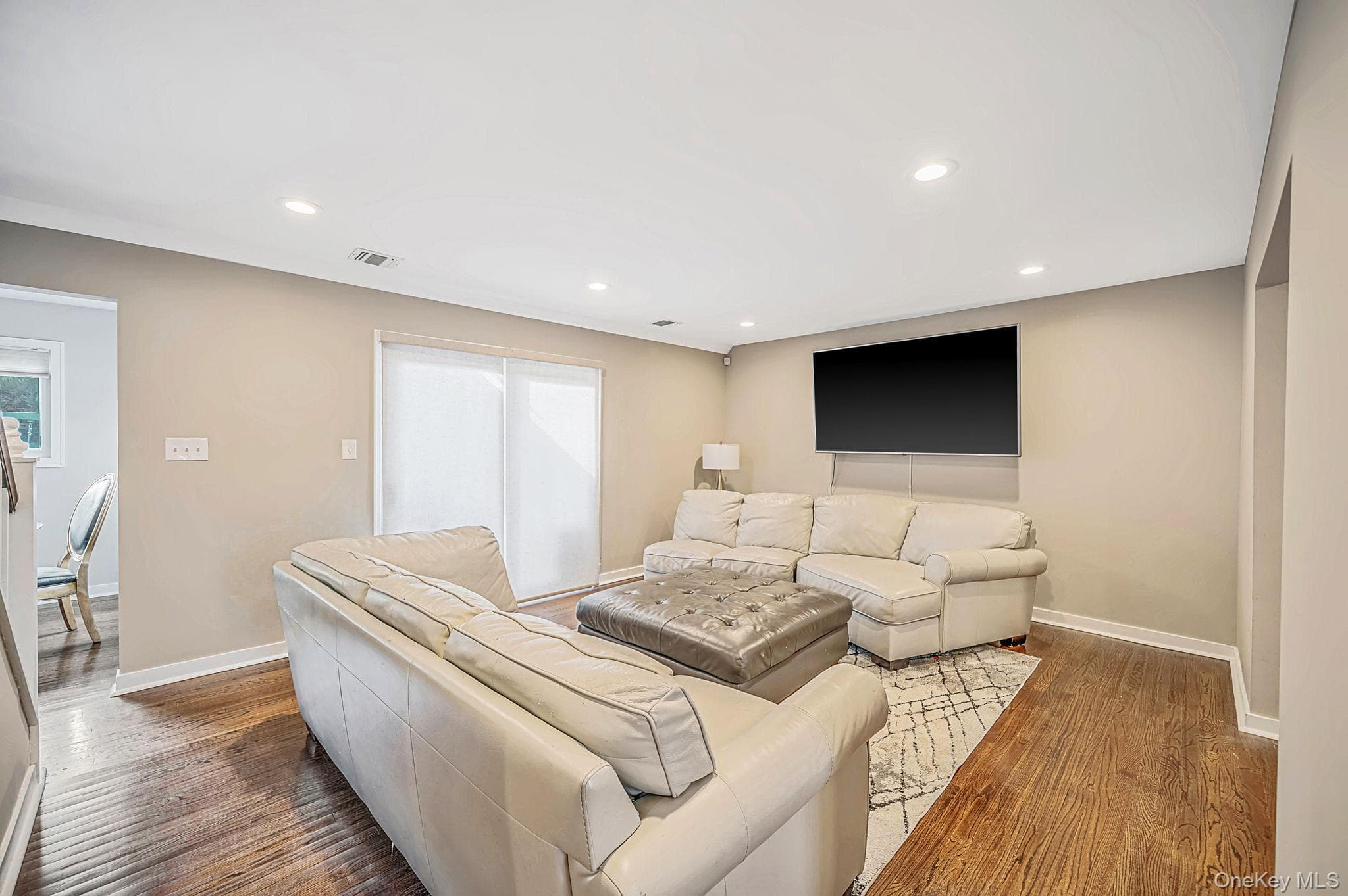 354 Seaford Avenue thumbnail 10