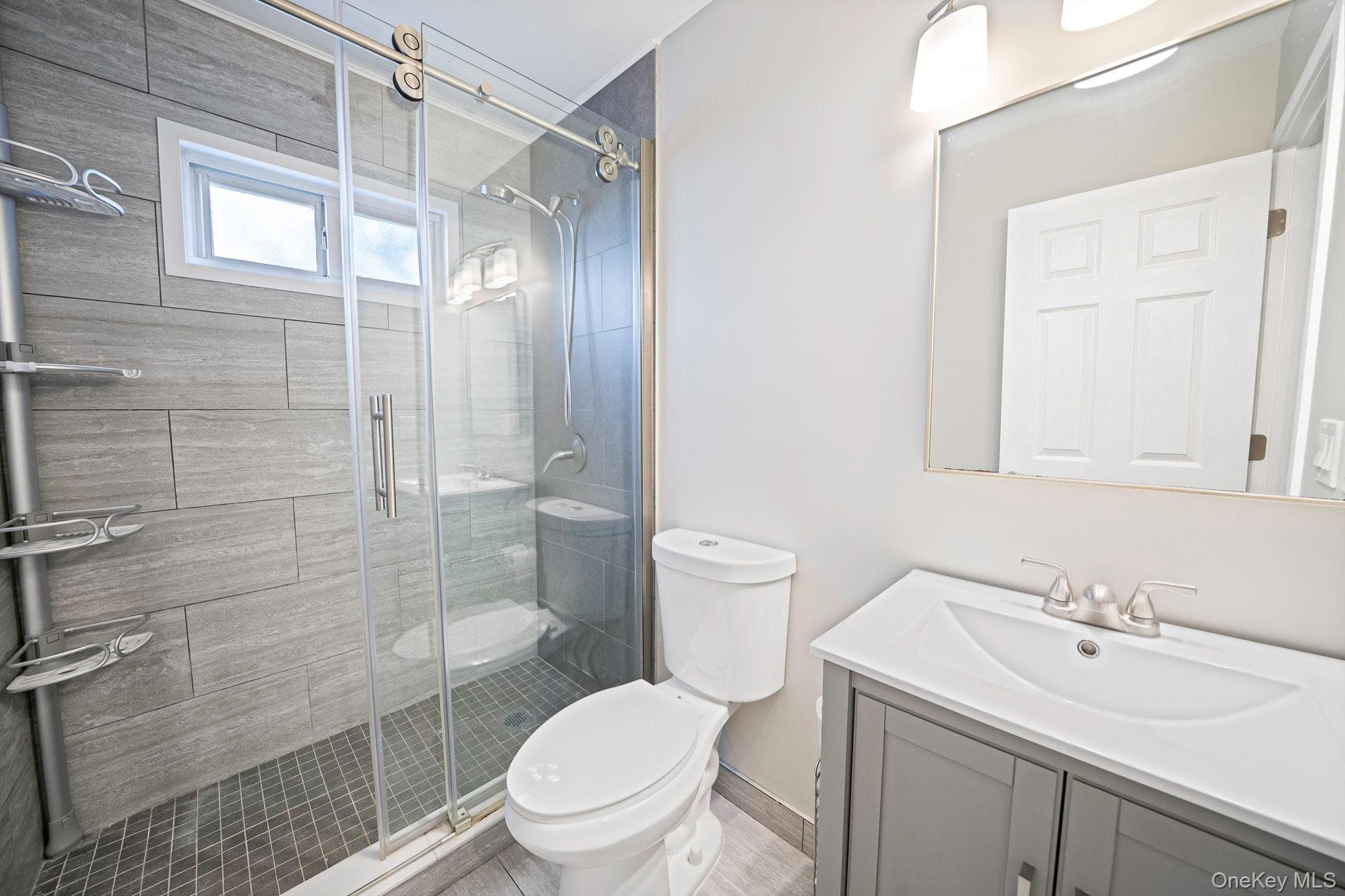 354 Seaford Avenue thumbnail 19