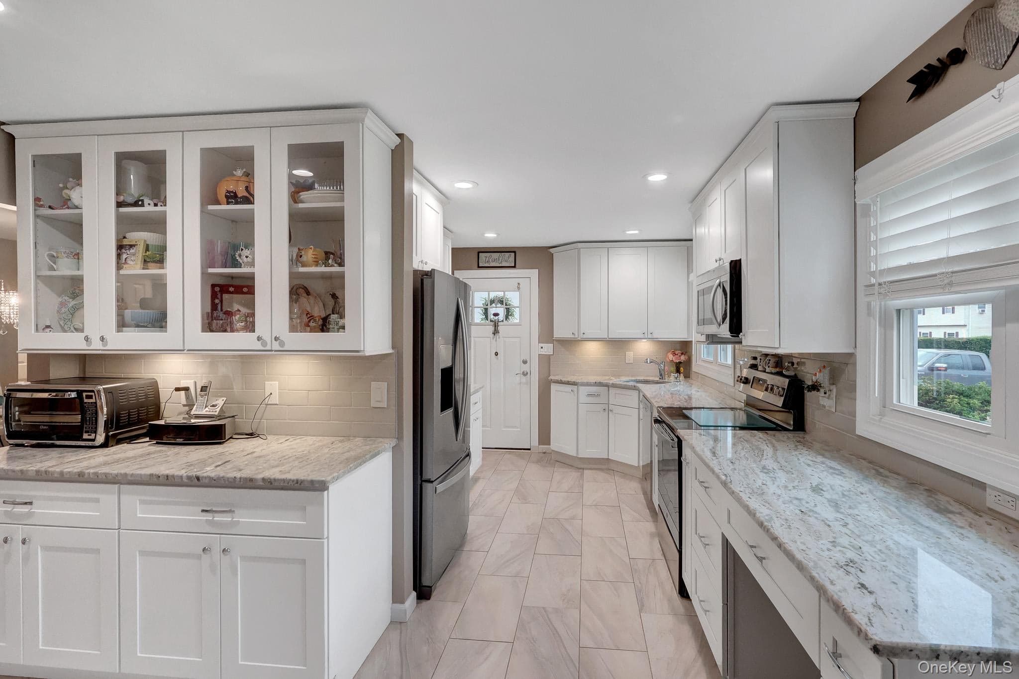 121 Wright Avenue thumbnail 10